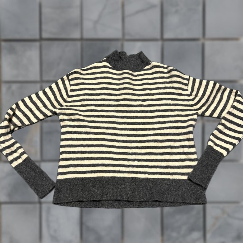Everlane Everlane Sweater Womens Small Striped Cashmere Blend Gray stain Pullover Women S Regular Size S / US 4 / IT 40 - 1 Thumbnail