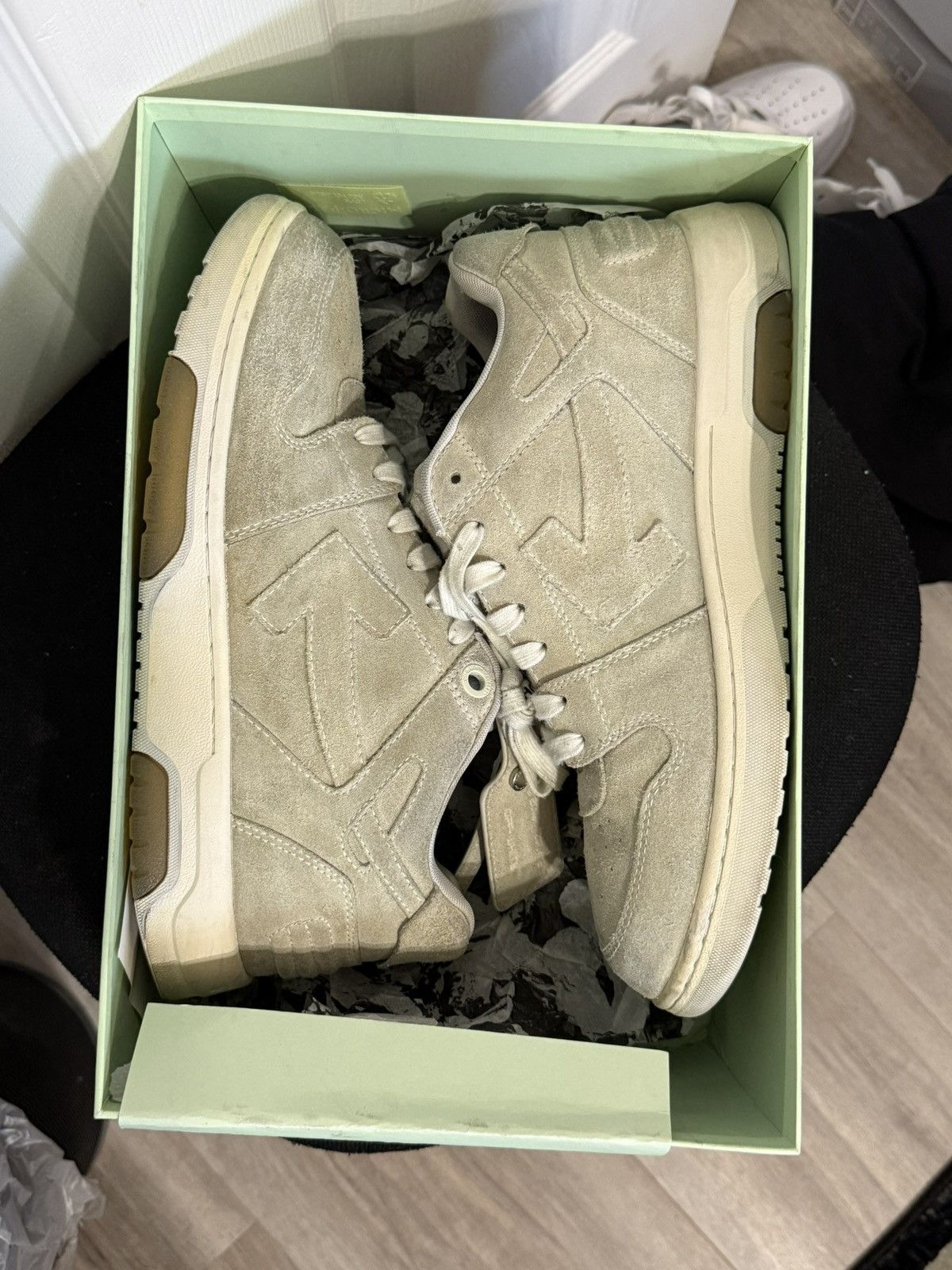 Off-White ‘Out of office’ off-white curb sneaker Size US 10 / EU 43 - 7 Thumbnail