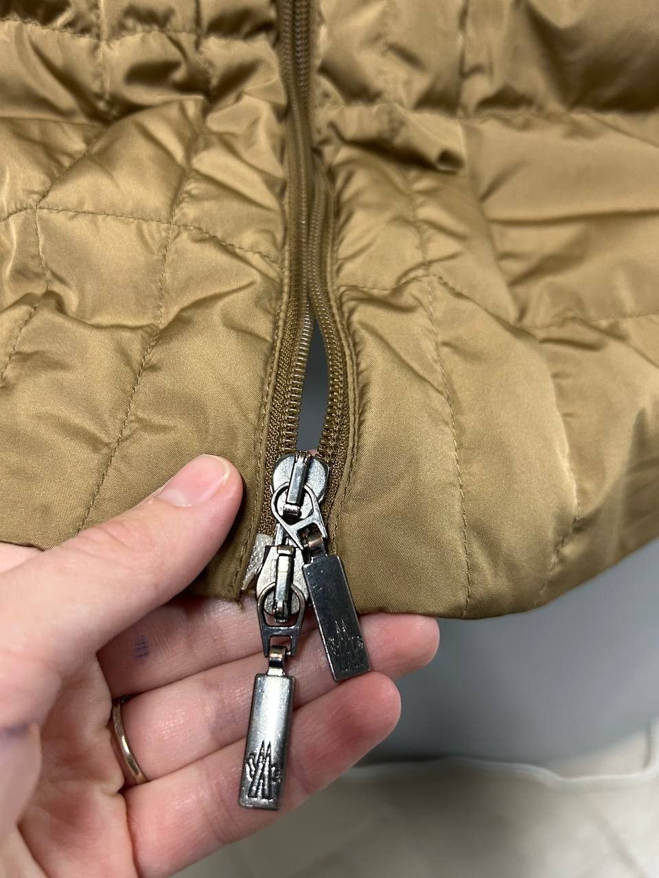 Moncler Moncler womens long down coat jacket 4 / L Size L / US 10 / IT 46 - 6 Thumbnail