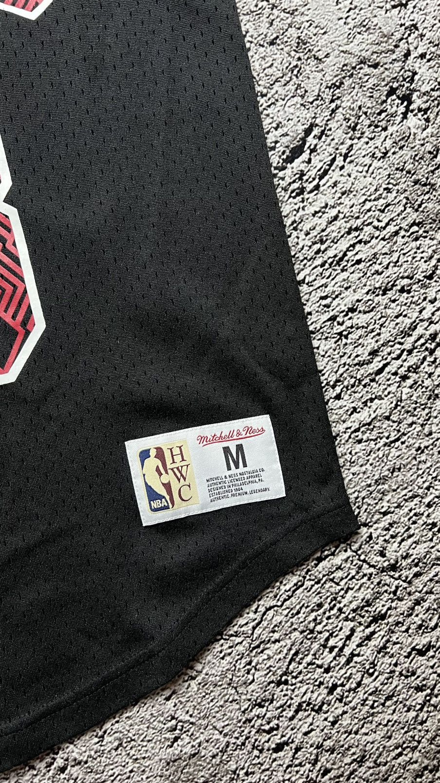 Mitchell & Ness Chicago Bulls NBA Scottie Pippen mitchell & ness jersey Size US M / EU 48-50 / 2 - 3 Thumbnail