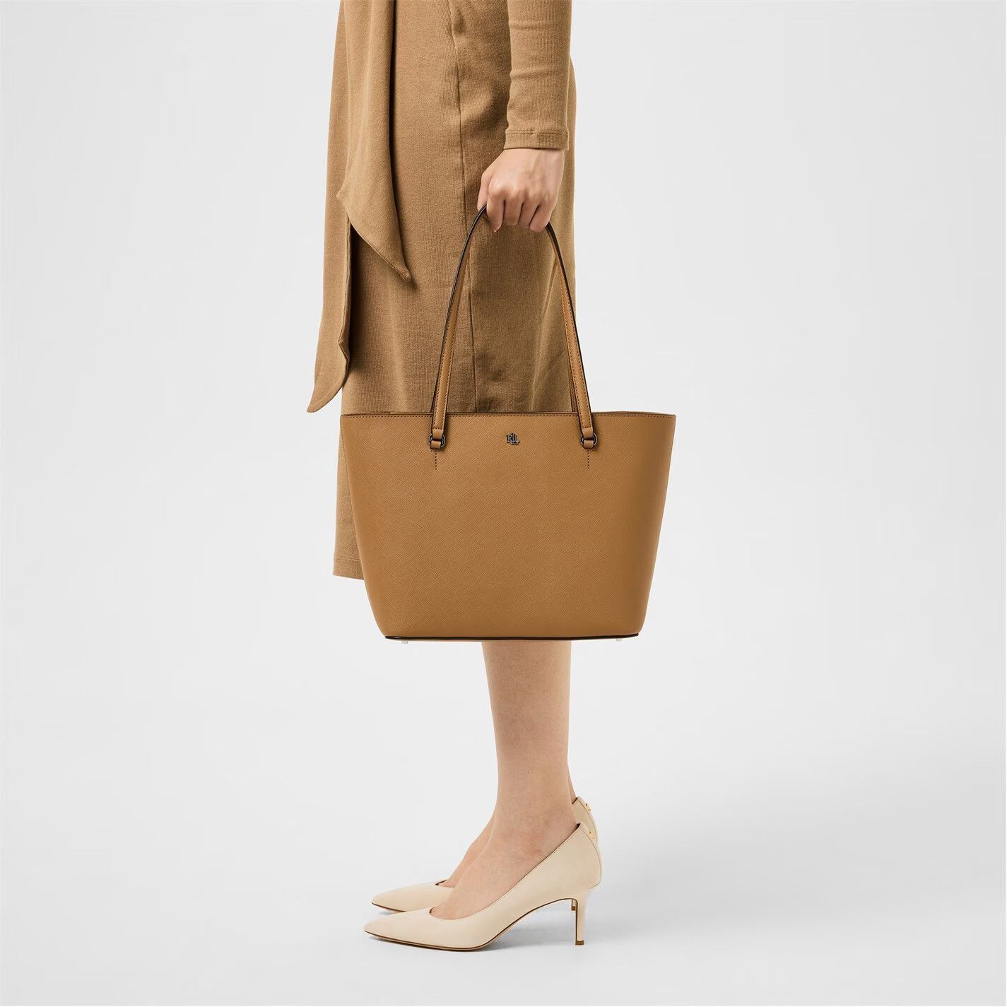 Lauren Ralph Lauren o1g2r1mq0825 Size: OS / Medium Karly Tote Bag in Camel Size ONE SIZE - 2 Thumbnail