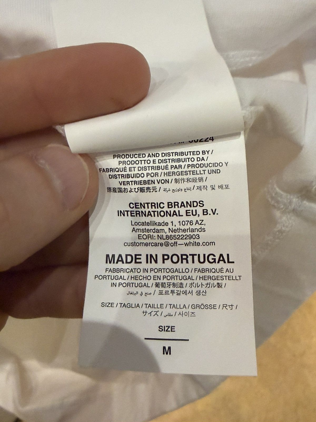 Off-White Size M - Off-White Spray Arrow T-Shirt White Size US M / EU 48-50 / 2 - 12 Thumbnail
