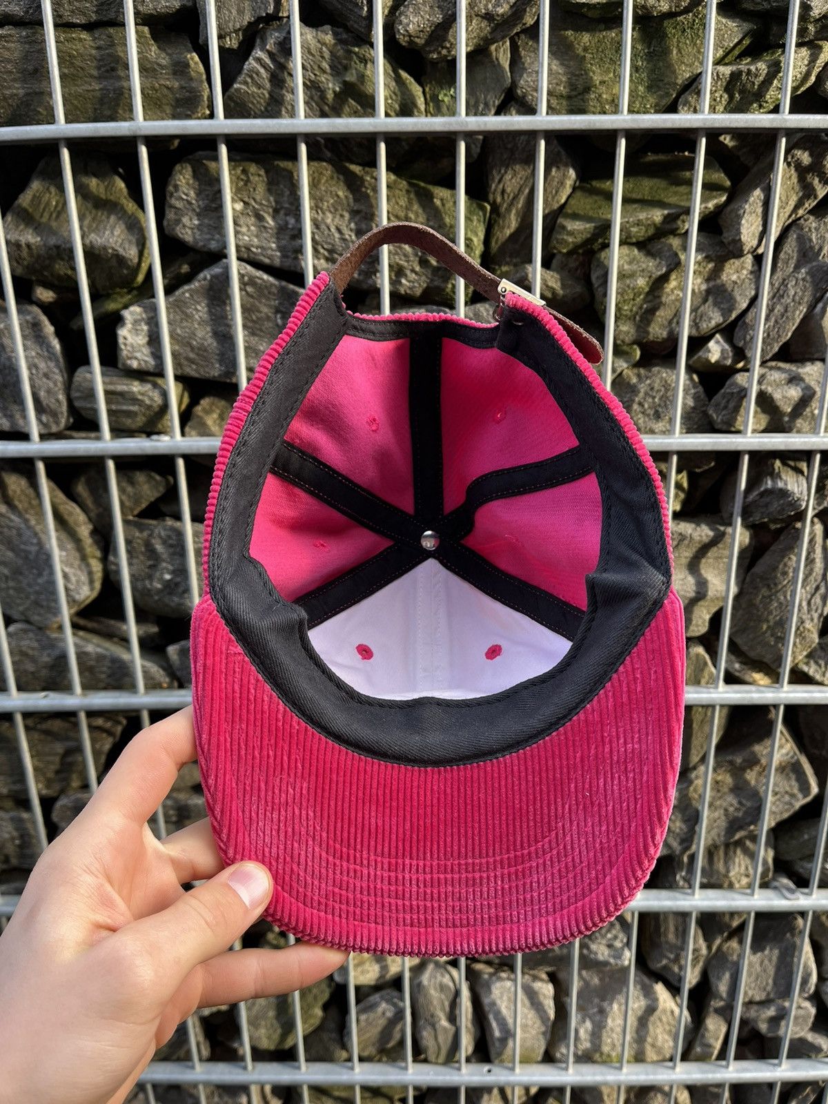 Supreme Supreme New York Corduroy Velvet Classic Logo Y2K Cap Hat Size ONE SIZE - 7 Thumbnail