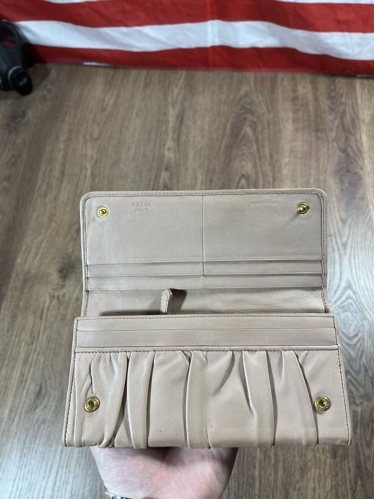 Prada Prada Vintage Wallet Rare Size ONE SIZE - 5 Thumbnail