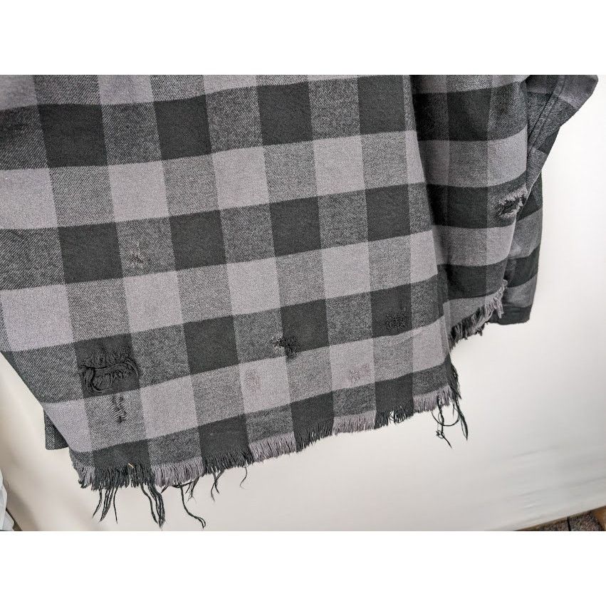 Balenciaga o1rshd1 Buffalo Check Flannel Shirt in Black/Grey 3 Size US L / EU 52-54 / 3 - 16 Thumbnail