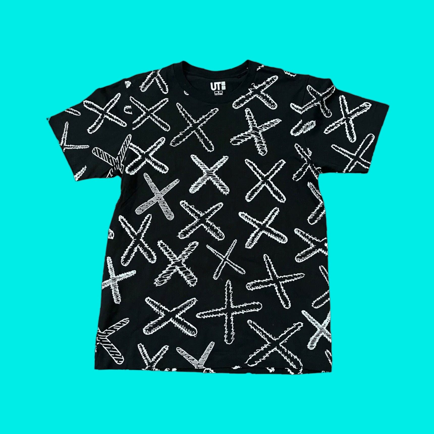Kaws VINTAGE KAWS x Uniqlo T-Shirt X-Men All Over Print Black Small Mens SS16 2016 Size US S / EU 44-46 / 1 - 1 Thumbnail