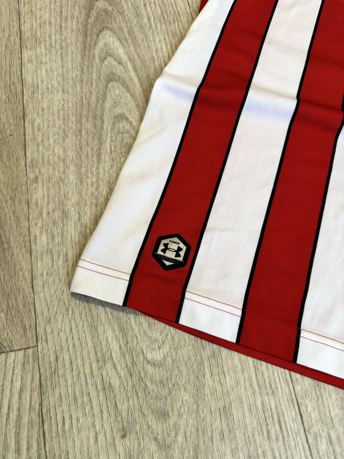 Under Armour 🔷Under Armour Southampton 2018/19 Soccer jersey🔷 Size US L / EU 52-54 / 3 - 2 Thumbnail
