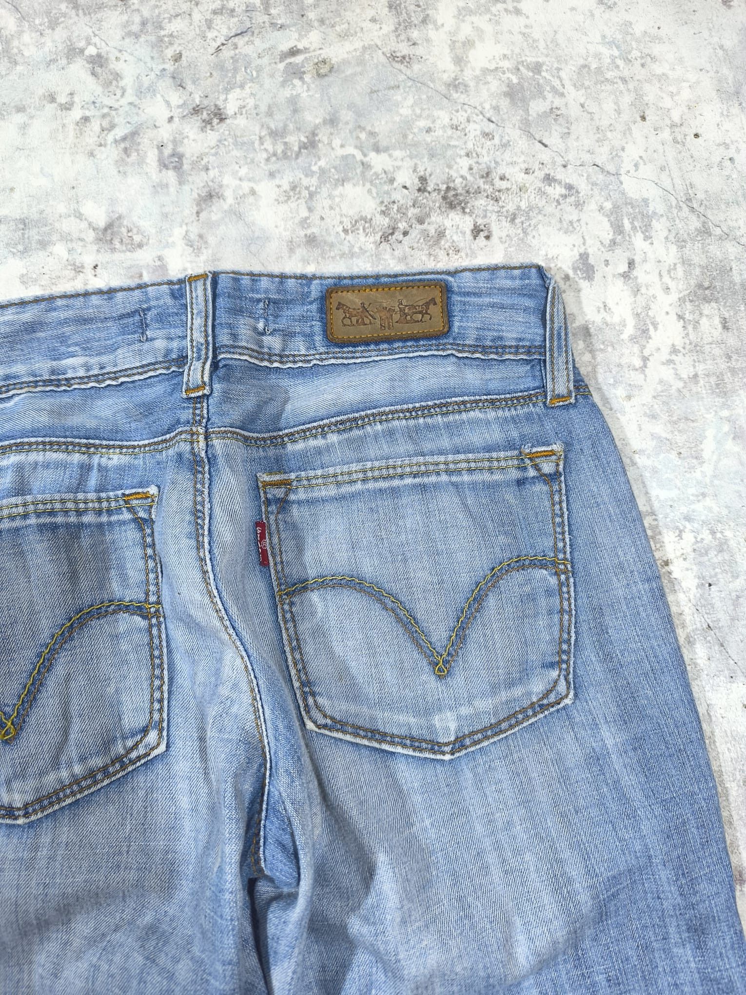 Levi's levis 570 straight lowrise wmn xs faded western Size 28" / US 6 / IT 42 - 7 Thumbnail