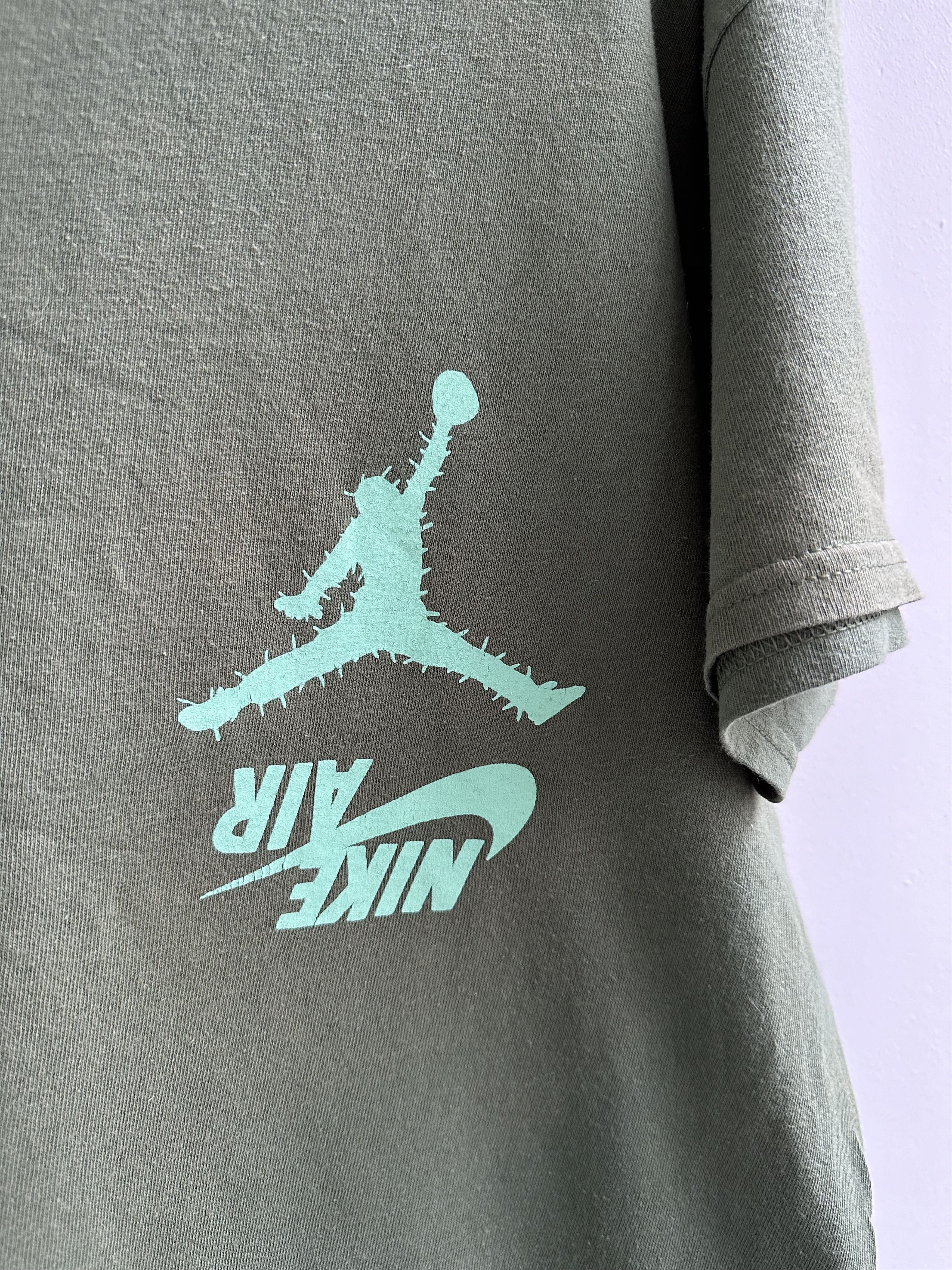 Nike × Travis Scott Nike Cactus Jack Travis Scott t shirt Size US M / EU 48-50 / 2 - 3 Thumbnail