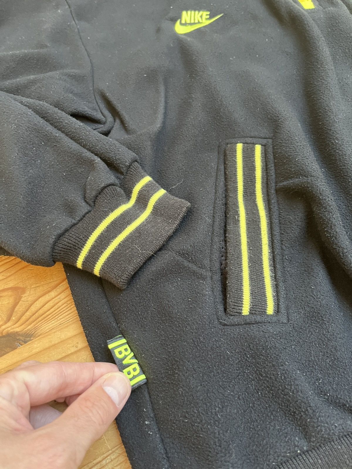 Nike × Vintage Borussia Dortmund Nike premier vintage polar fleece Size US M / EU 48-50 / 2 - 3 Thumbnail
