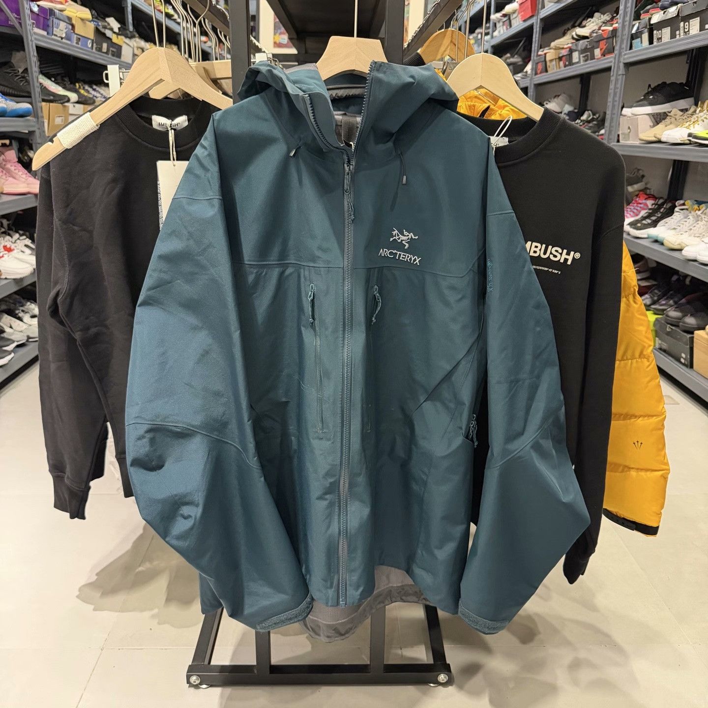 Arc'teryx Arc'teryx Blue Light Jacket xl Men Size US XL / EU 56 / 4 - 1 Thumbnail