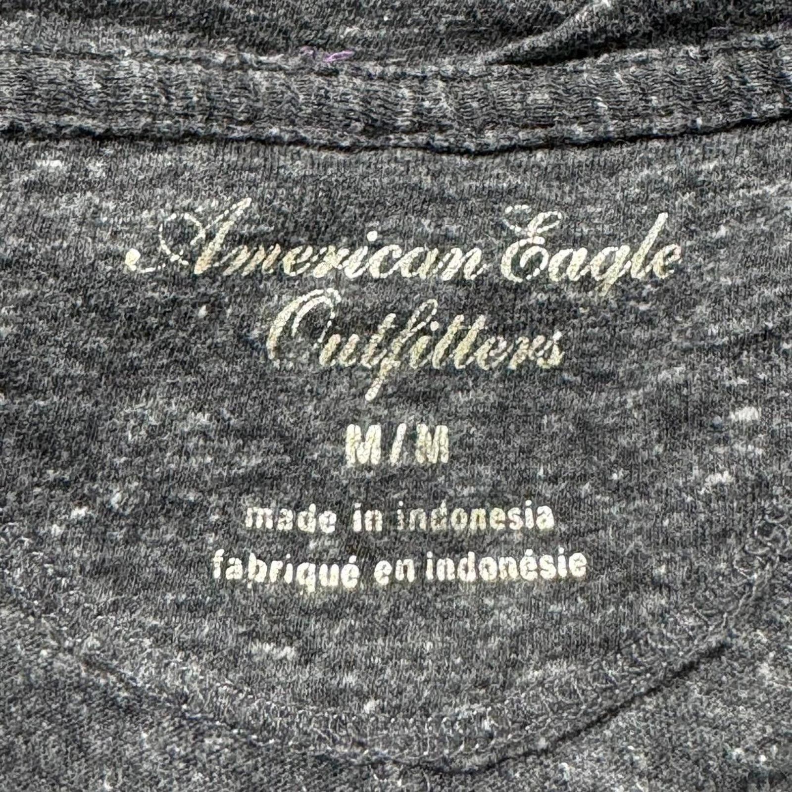 American Eagle Outfitters American Eagle Heart Fitted Shirt Gray 3/4 Sleeves Medium Size M / US 6-8 / IT 42-44 - 8 Thumbnail