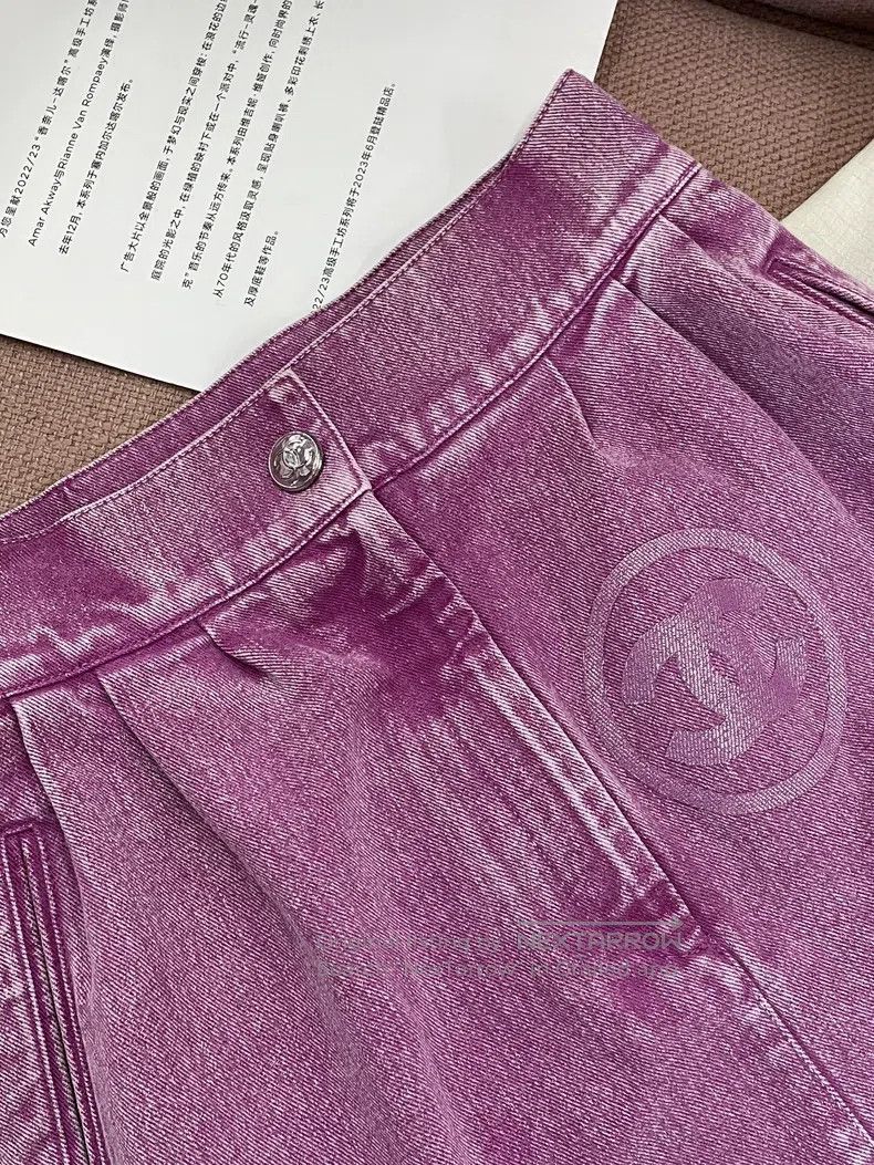 Chanel Chanel Pink logo letter double C denim skirt short skirt Size 26" / US 2 / IT 38 - 2 Thumbnail