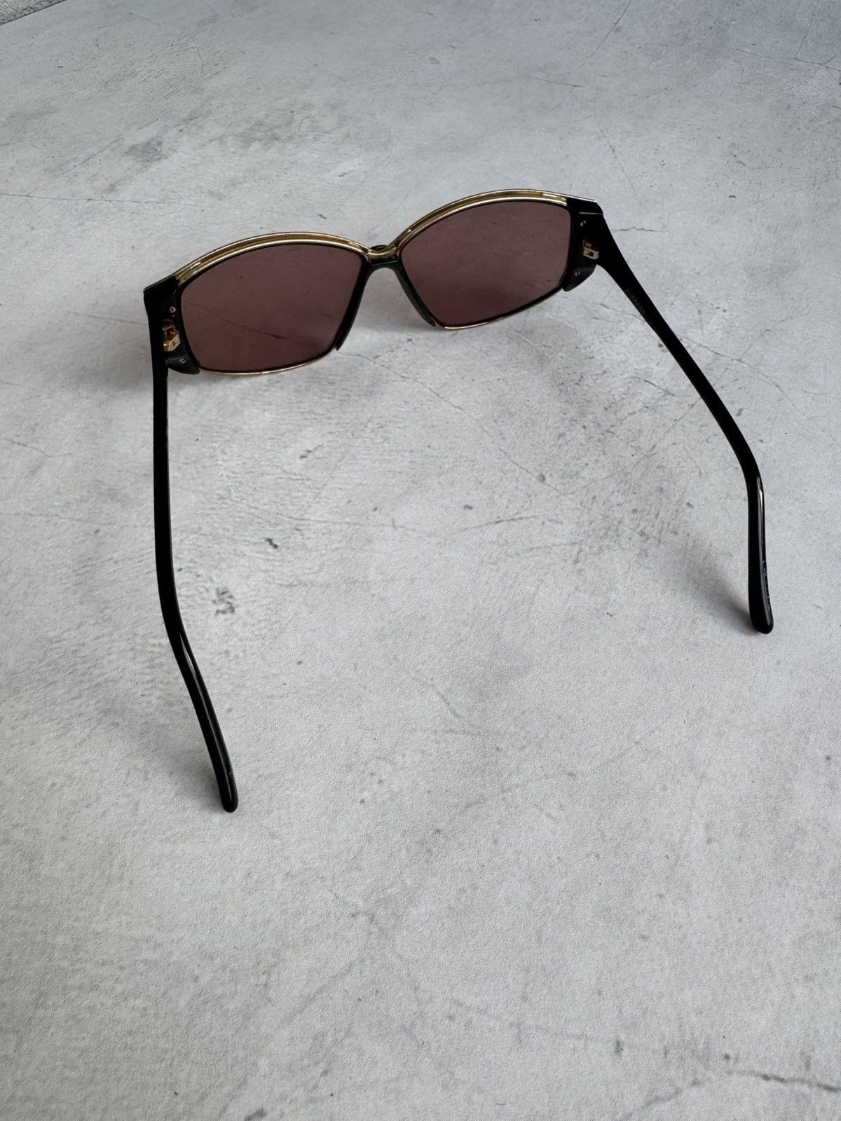 Gucci Gucci GG 2308 Sunglasses Black Frame Red Lenses Vintage Size ONE SIZE - 11 Thumbnail