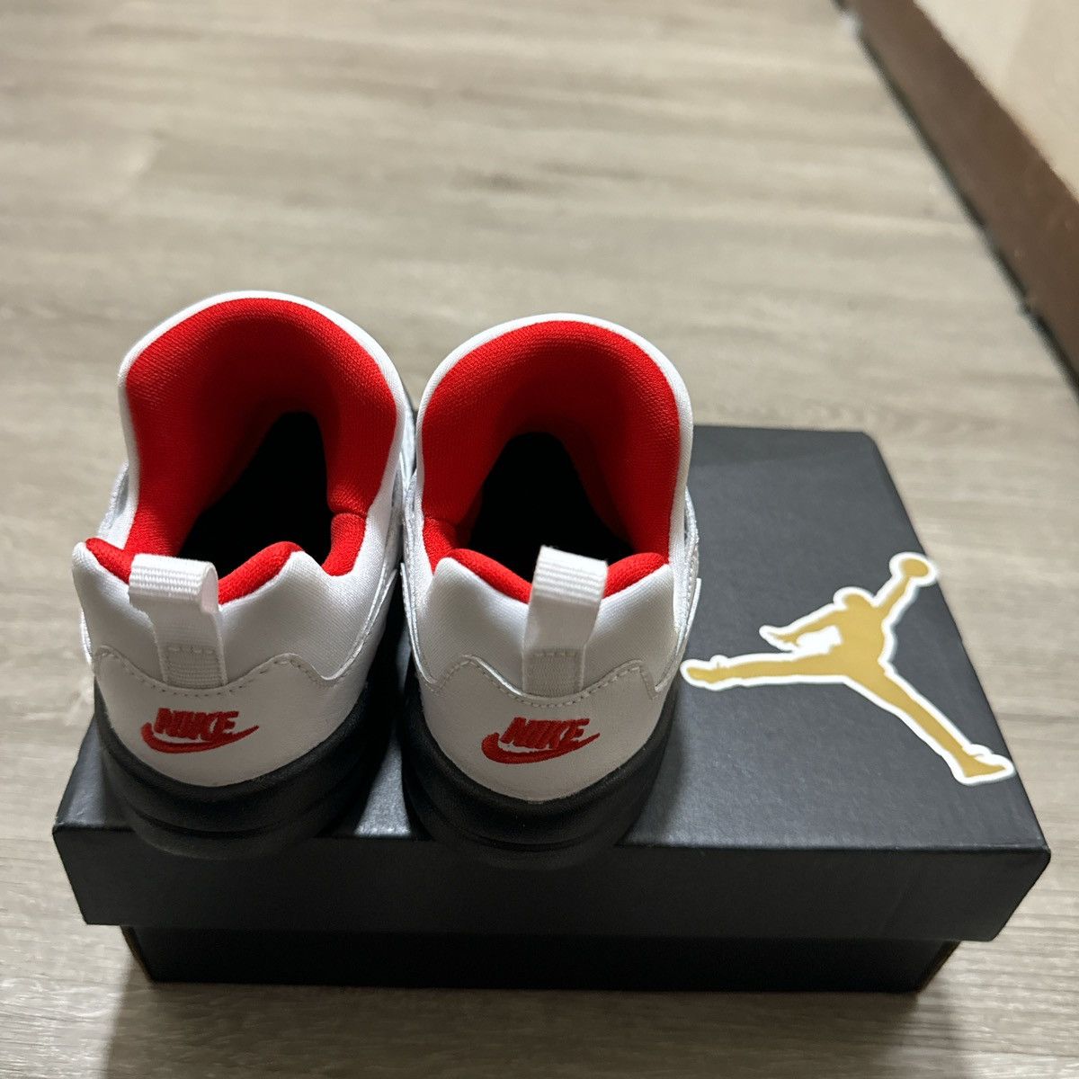 Jordan Brand Air Jordan 5 Retro little flex / white uni red blk size 9c Size US 5 / EU 37 - 4 Thumbnail