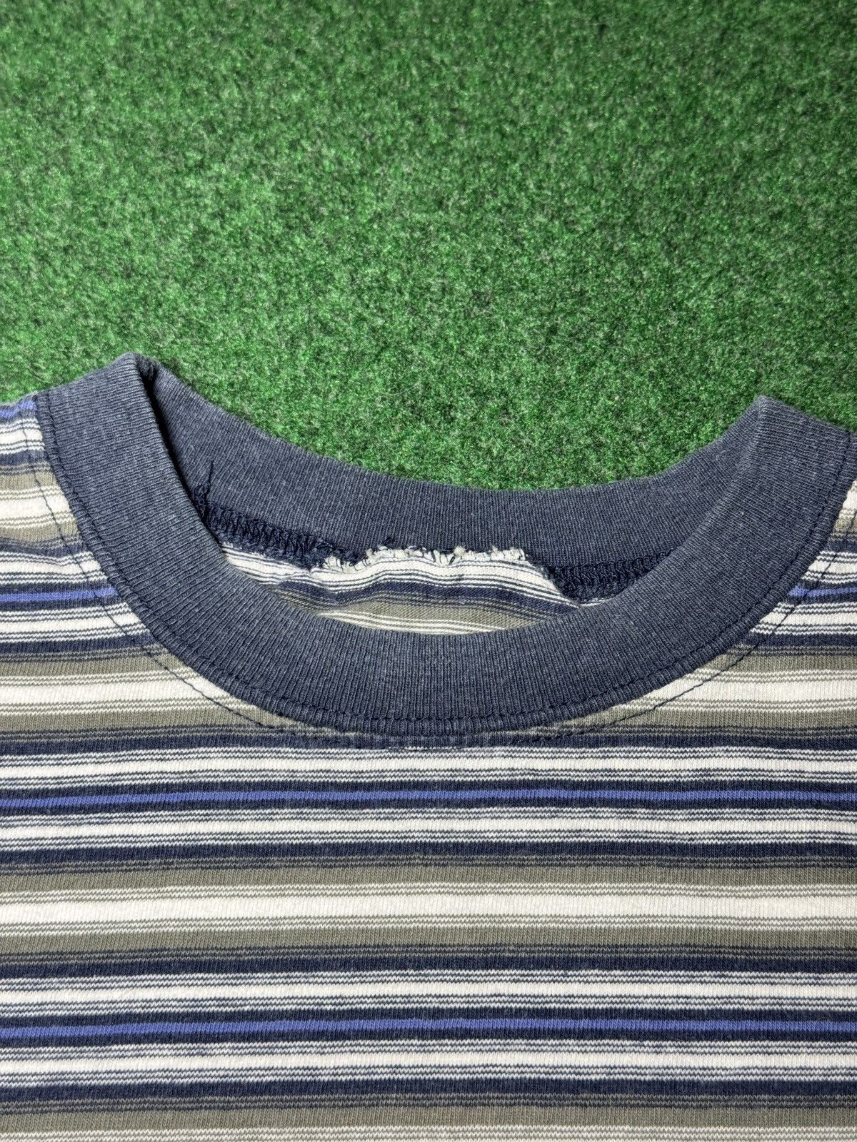 Vintage Vintage 90s Stripped Skater Surfer Grunge Lrg Baggy T Shirt Size US L / EU 52-54 / 3 - 2 Thumbnail