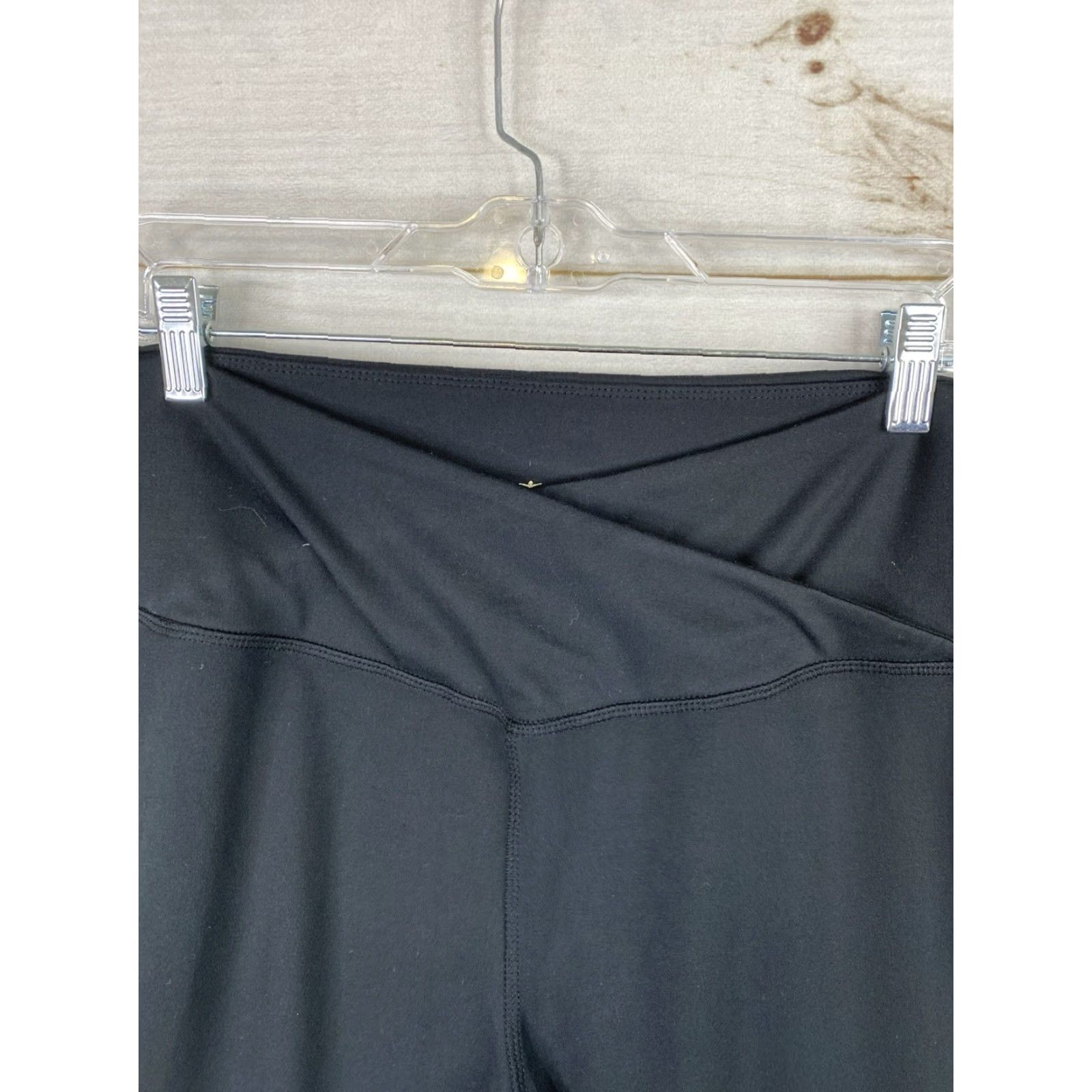 Vintage Danskin Leggings Womens XL Black Yoga Bootcut Pull On Crossover Waist Activeware Size 40" / US 18 - 2 Thumbnail