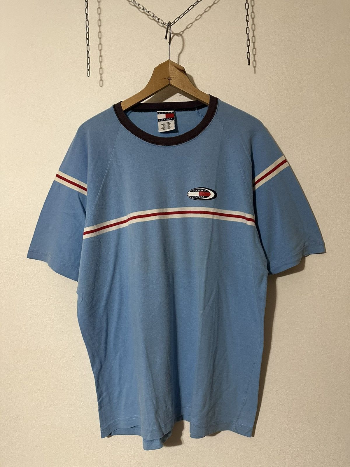 Tommy Hilfiger Tommi Hilfiger VTG Rare Tee Size US XL / EU 56 / 4 - 2 Thumbnail