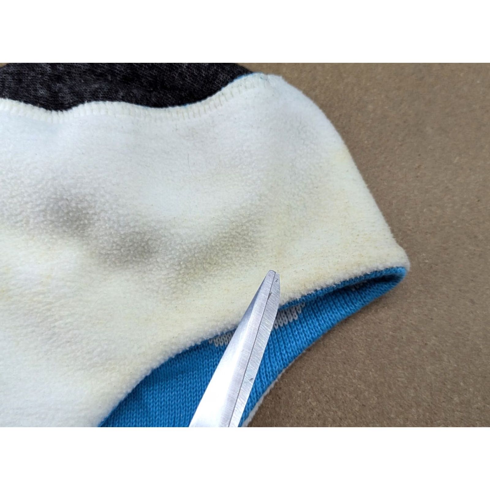 Vintage VINTAGE Eisbar Beanie Hat One Size Wool Blend Ear Flap Insulated Blue Unisex Adults Beanie, Wool Blend, Ear Flap, Insulated, Thermal, Water Resistant Size ONE SIZE - 4 Thumbnail