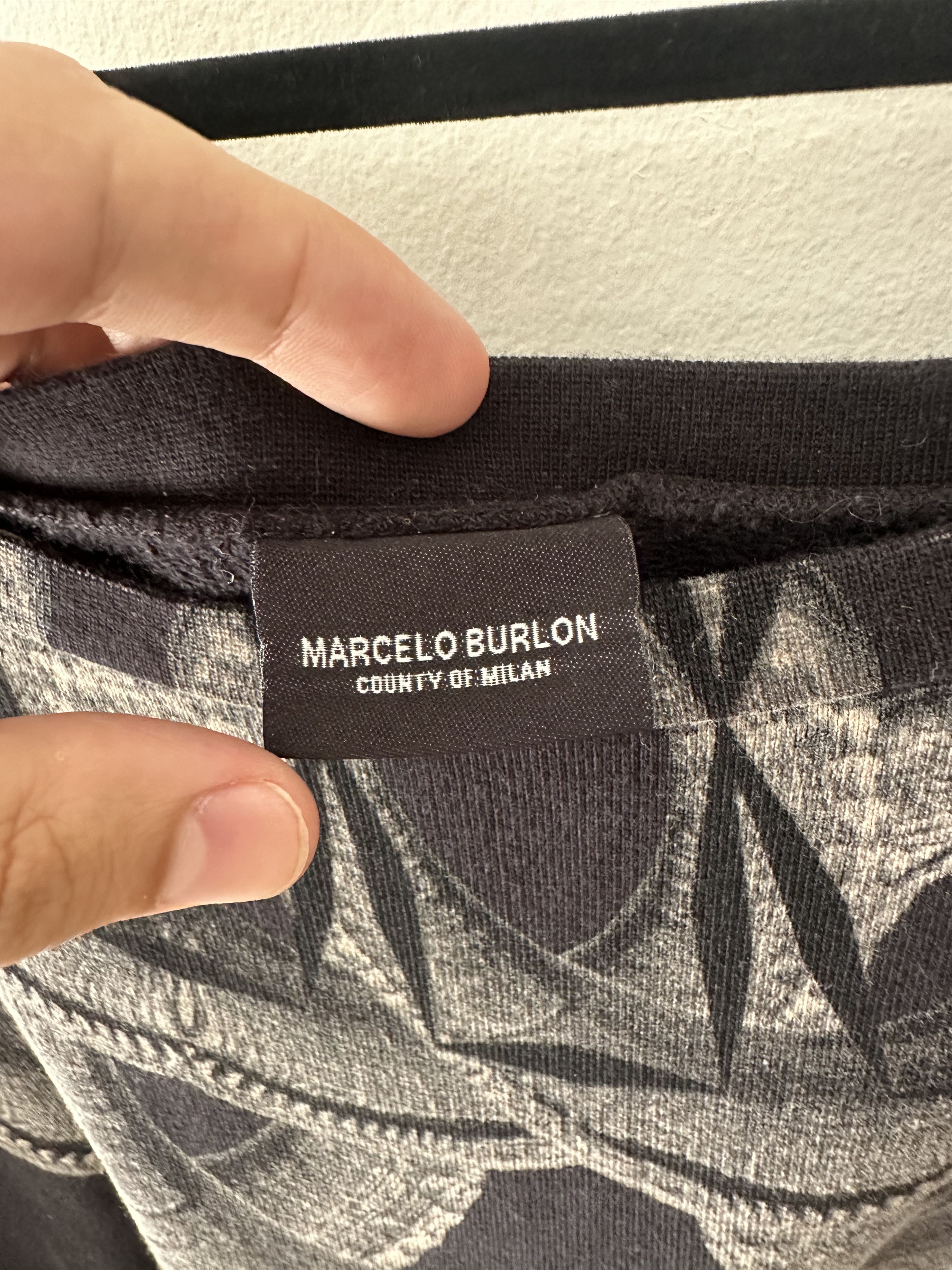 Marcelo Burlon Marcelo Burlon Black Short Sleeve Sweatshirt Size US XL / EU 56 / 4 - 5 Thumbnail