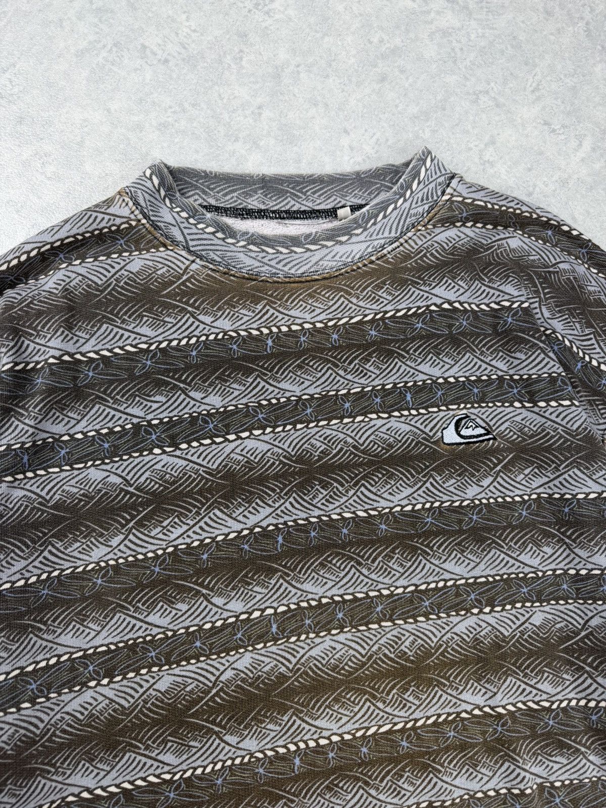 Quiksilver Quiksilver Vintage Surf Crewneck Sweatshirt Size L Size US L / EU 52-54 / 3 - 7 Thumbnail