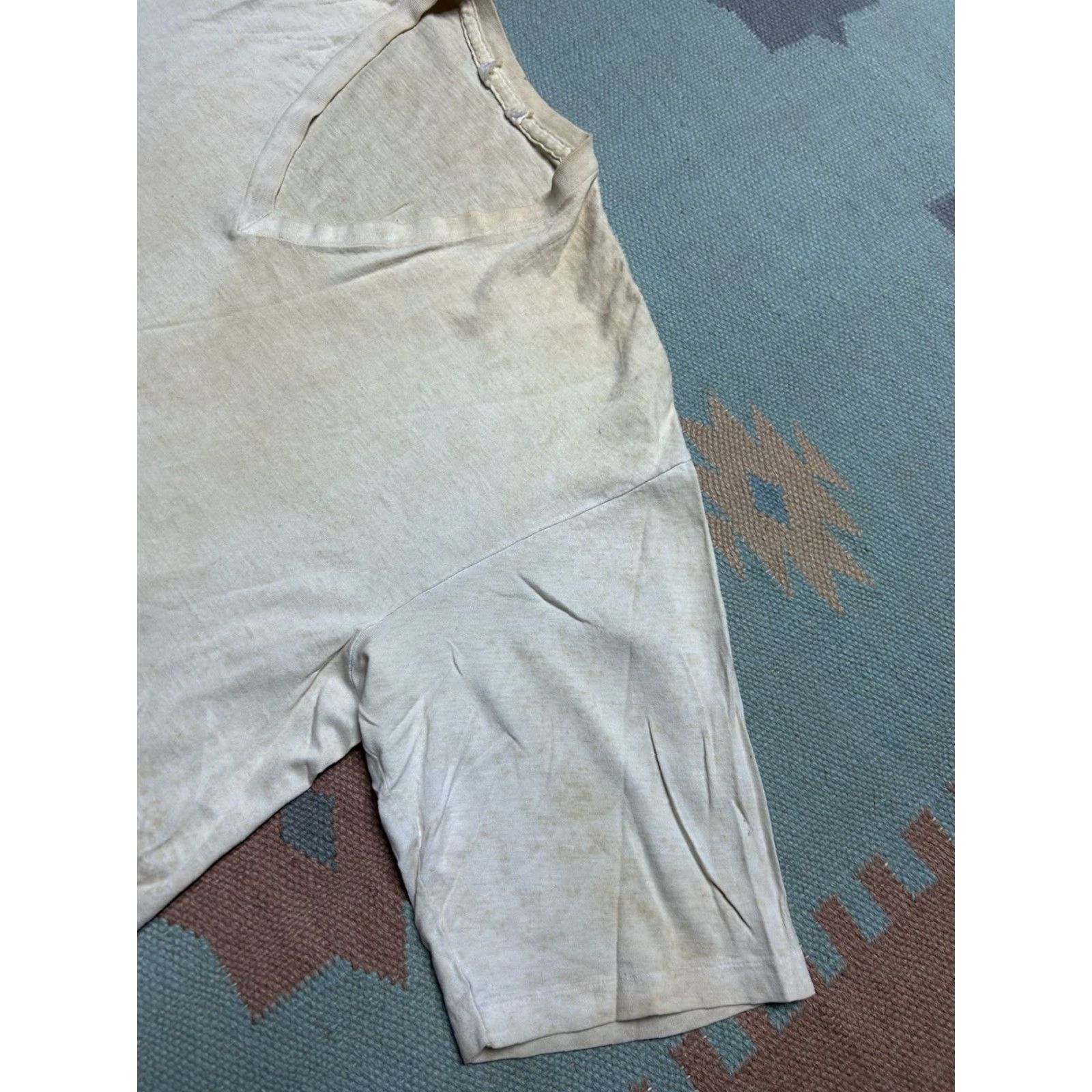 Vintage VINTAGE 80s 90s blank white T-Shirt V-Neck Cotton Adult XL Mens T-Shirt 80s Theme Size US XL / EU 56 / 4 - 5 Thumbnail