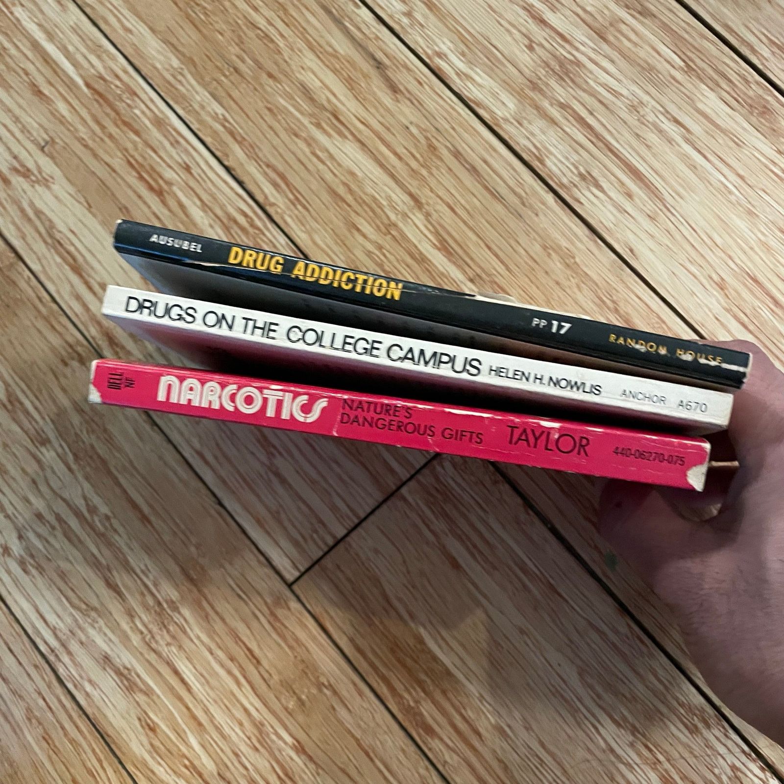 Other Lot of (3) Vintage Drugs Books narcotics addiction retro Size ONE SIZE - 2 Thumbnail