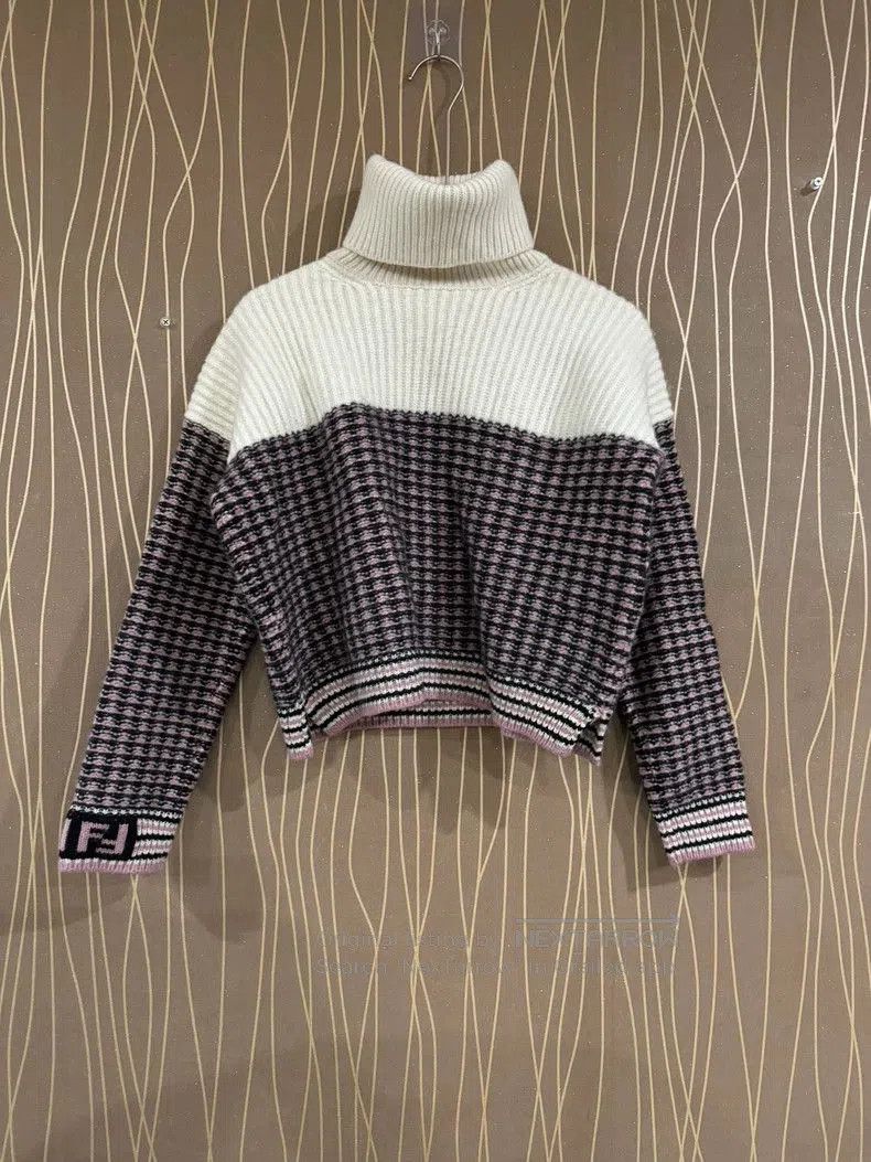 Fendi Fendi High Neck Cashmere Sweater . Size US M / EU 48-50 / 2 - 2 Thumbnail