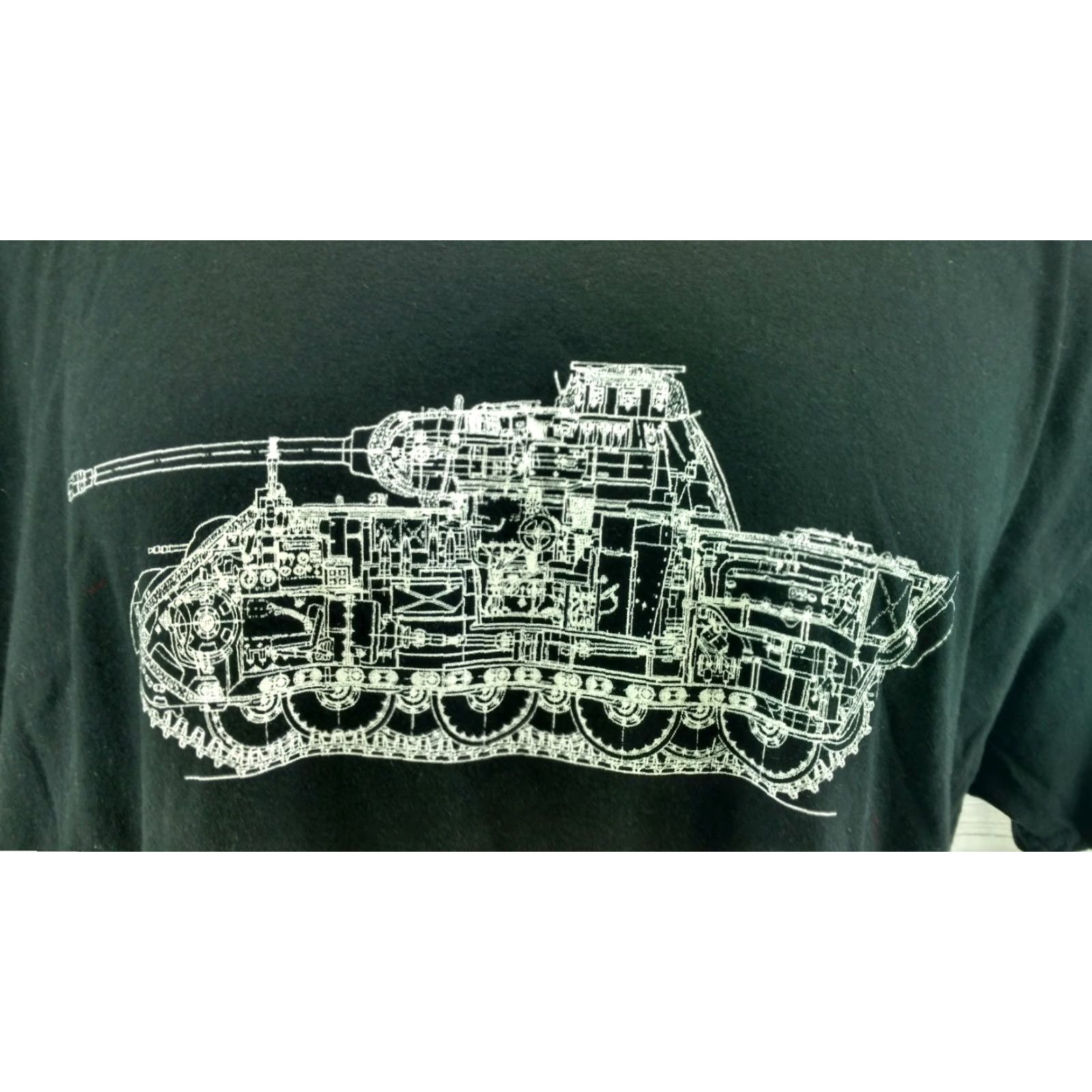 Anvil Anvil Army Tank World War Military T Shirt Black XXL 2XL Short Sleeve Crew Neck Graphic Tee Mens Size US XXL / EU 58 / 5 - 2 Thumbnail