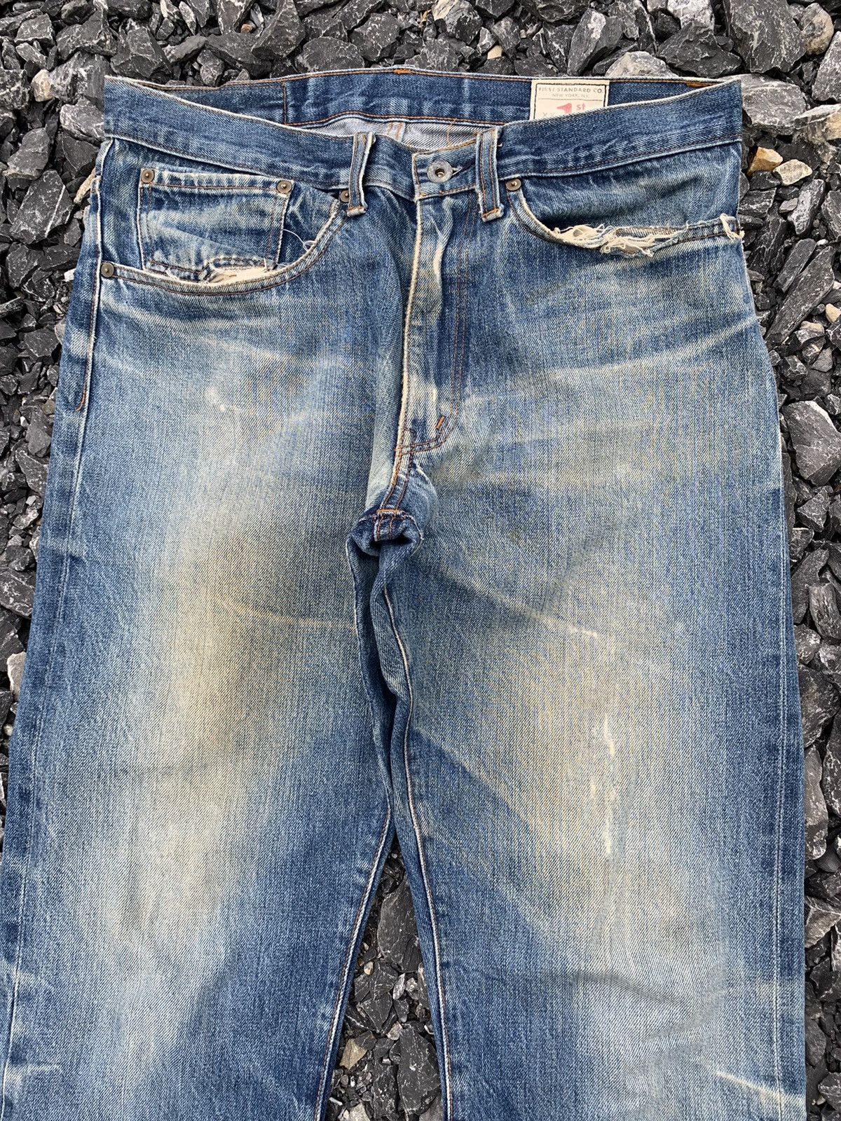 Japanese Brand VINTAGE FIRST STANDARD CO RUSTY FADED DISTRESSED DENIM Size US 33 - 7 Thumbnail