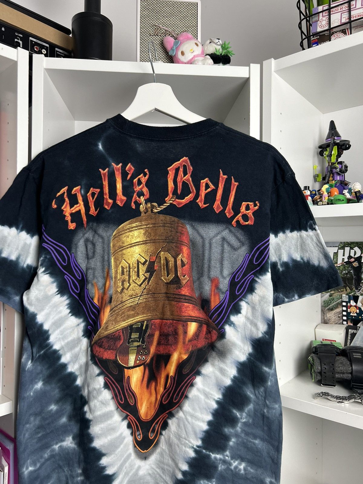 AC/DC × Band Tees × Liquid Blue Vintage Y2K AC DC Hells Bells Liquid Blue aop t-shirt M 90s Size US M / EU 48-50 / 2 - 4 Thumbnail