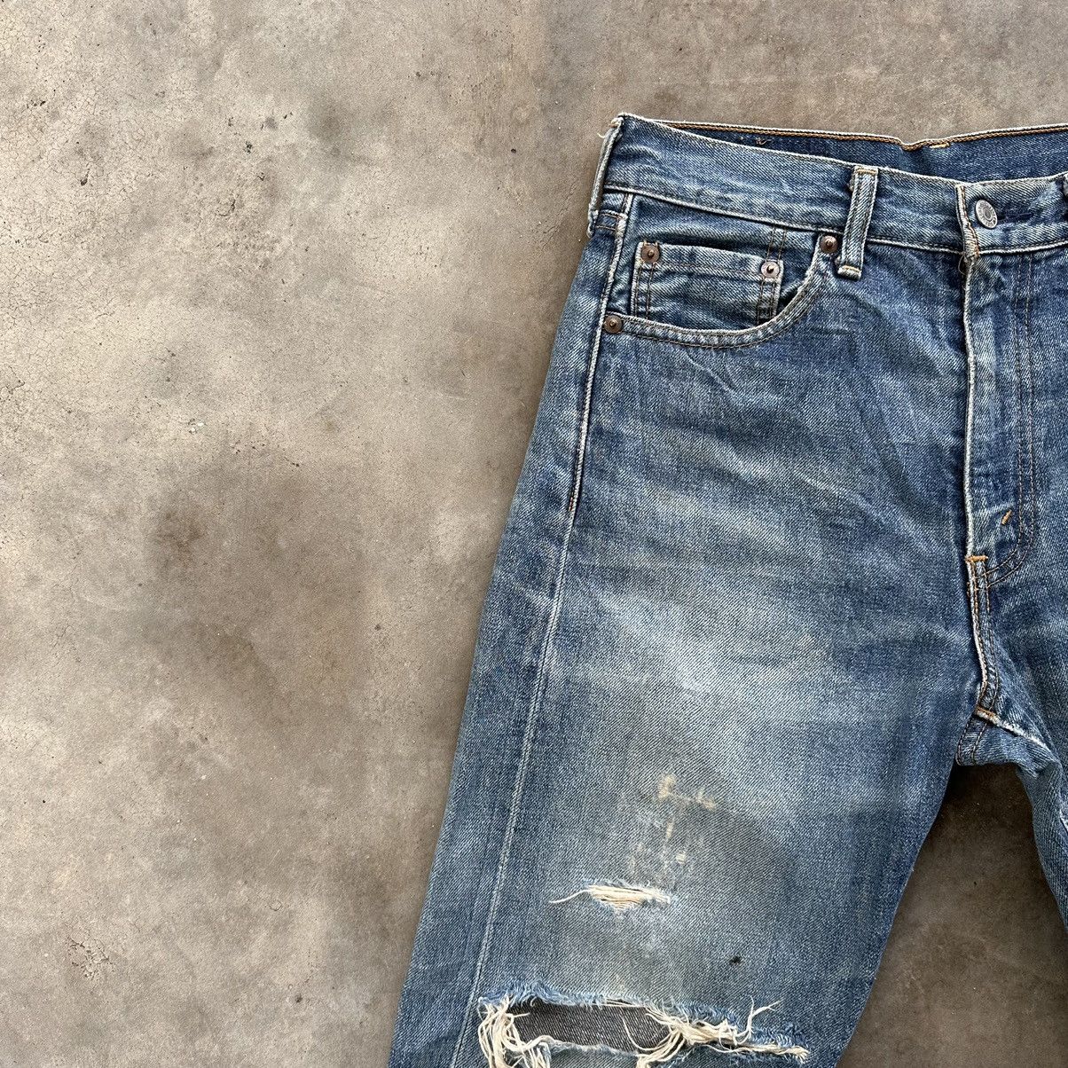 Japanese Brand Vtg🔥Levi’s 502 Talon Selvedge Distressed Faded Denim Jean Size US 30 / EU 46 - 4 Thumbnail