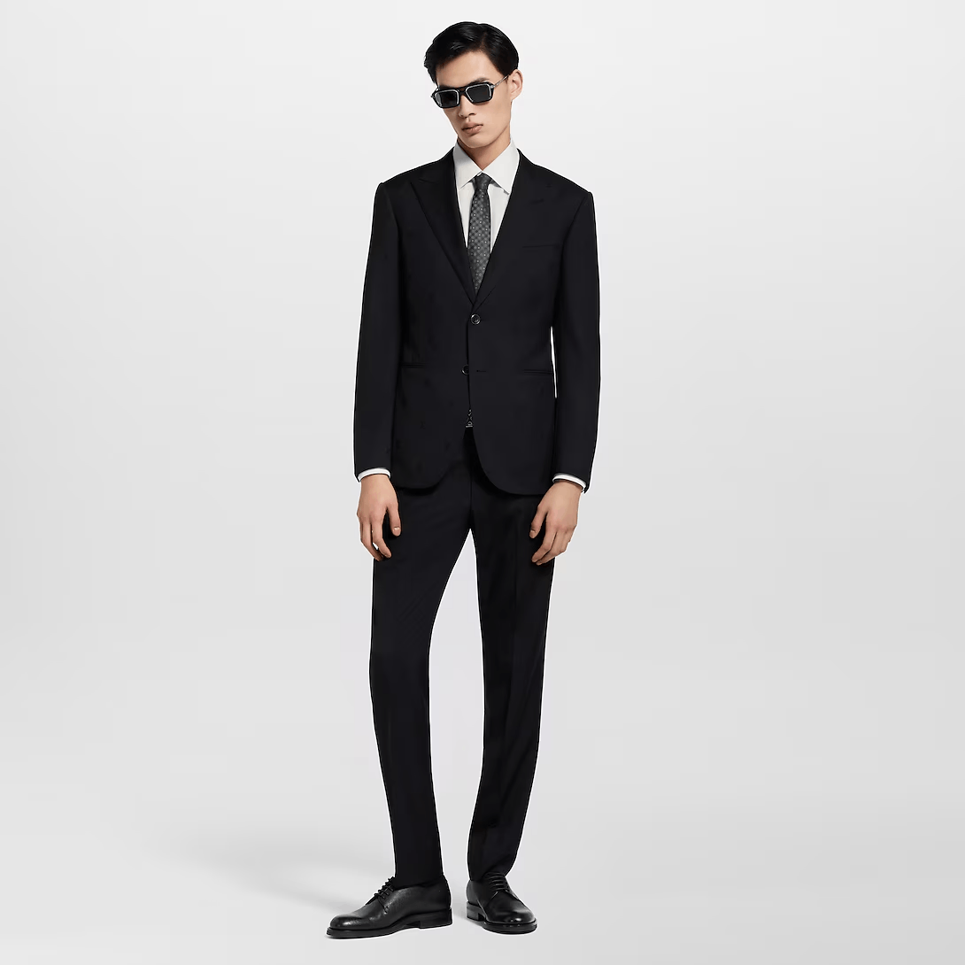 Louis Vuitton LV Blason Pont Neuf Suit Size 48L - 1 Thumbnail