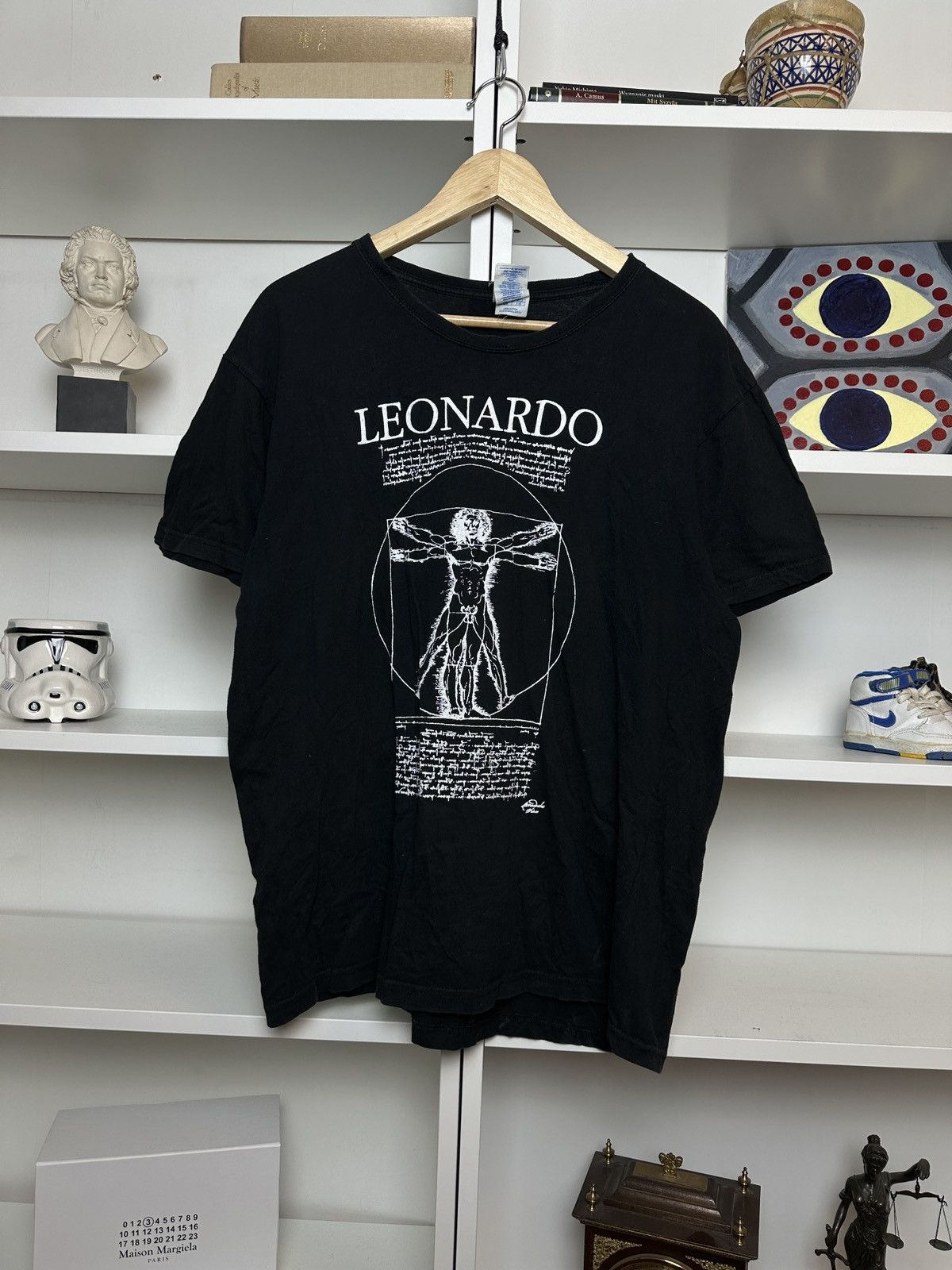 Vintage Vintage y2k 2000s Leonardo da vinci art tee t-shirt Size US L / EU 52-54 / 3 - 1 Thumbnail