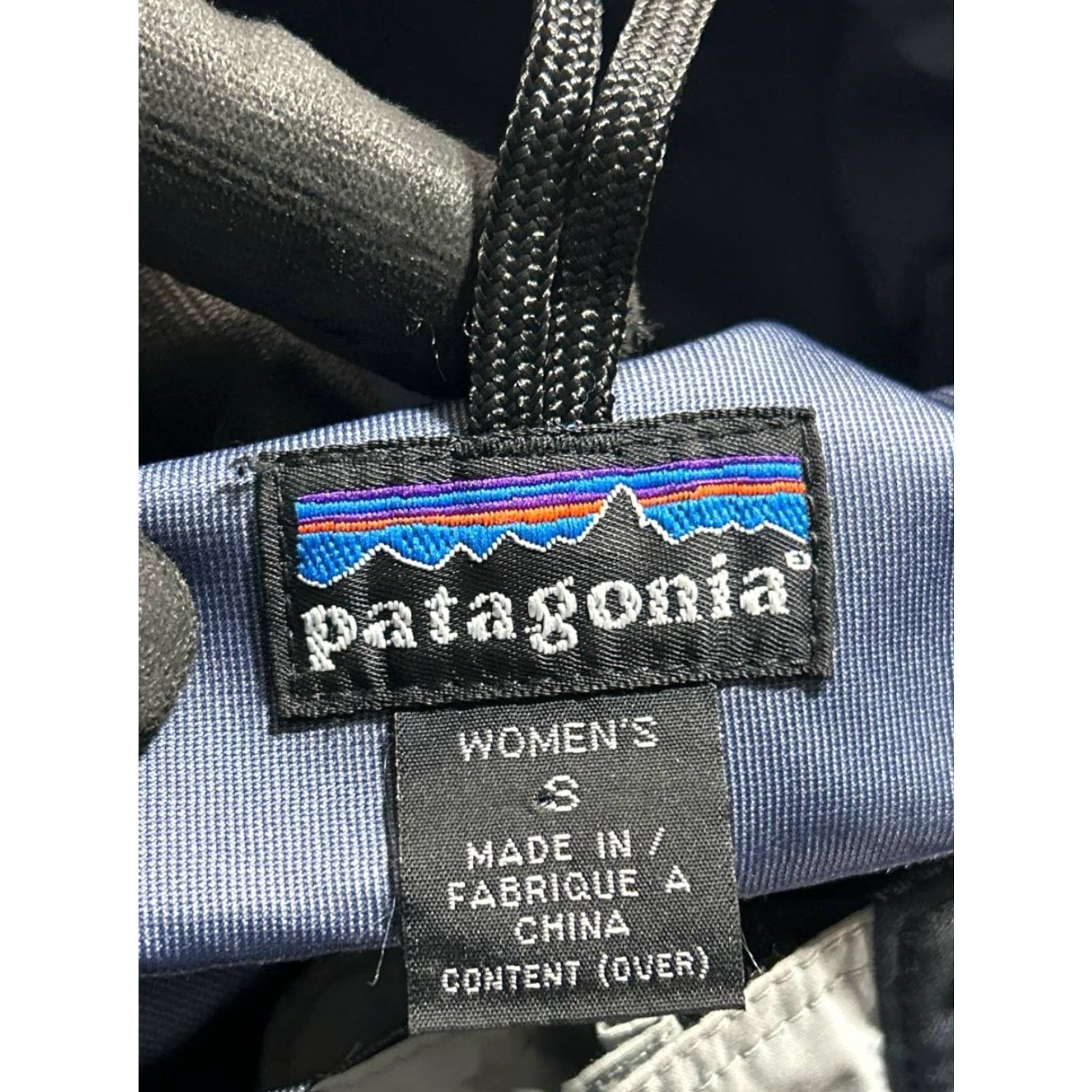 Patagonia VINTAGE Patagonia Torre Jacket Women Small Black Nylon Logo Hooded Full Zip Jacket Size S / US 4 / IT 40 - 6 Thumbnail