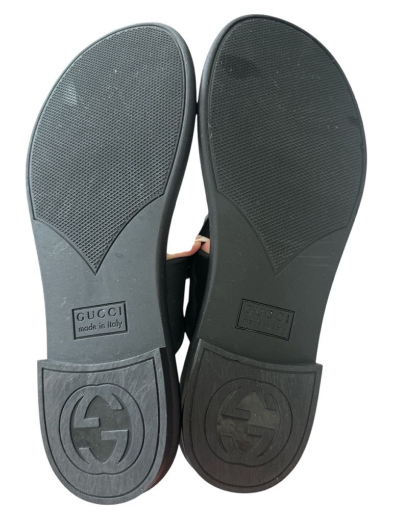 Gucci Gucci Minorca Horsebit Rubber Sandal Size 7.5 women’s Size US 7.5 / IT 37.5 - 6 Thumbnail
