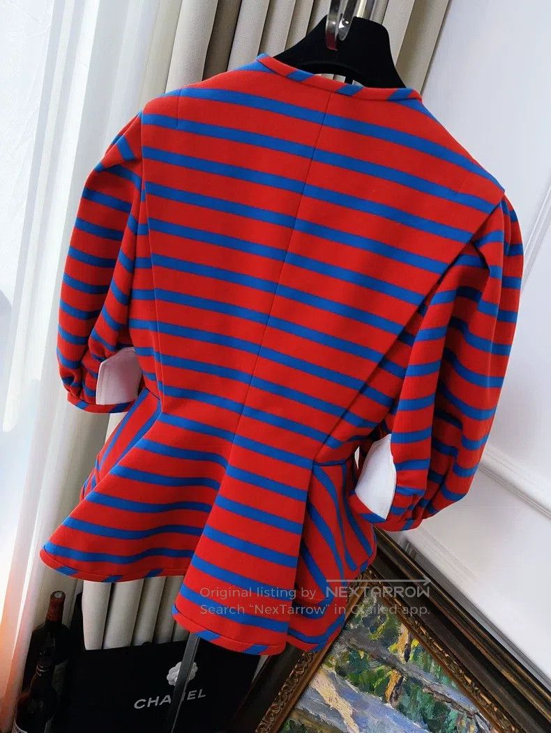 Louis Vuitton Louis Vuitton Red and blue striped 3-D bubble sleeve ruffl Size XS / US 0-2 / IT 36-38 - 2 Thumbnail