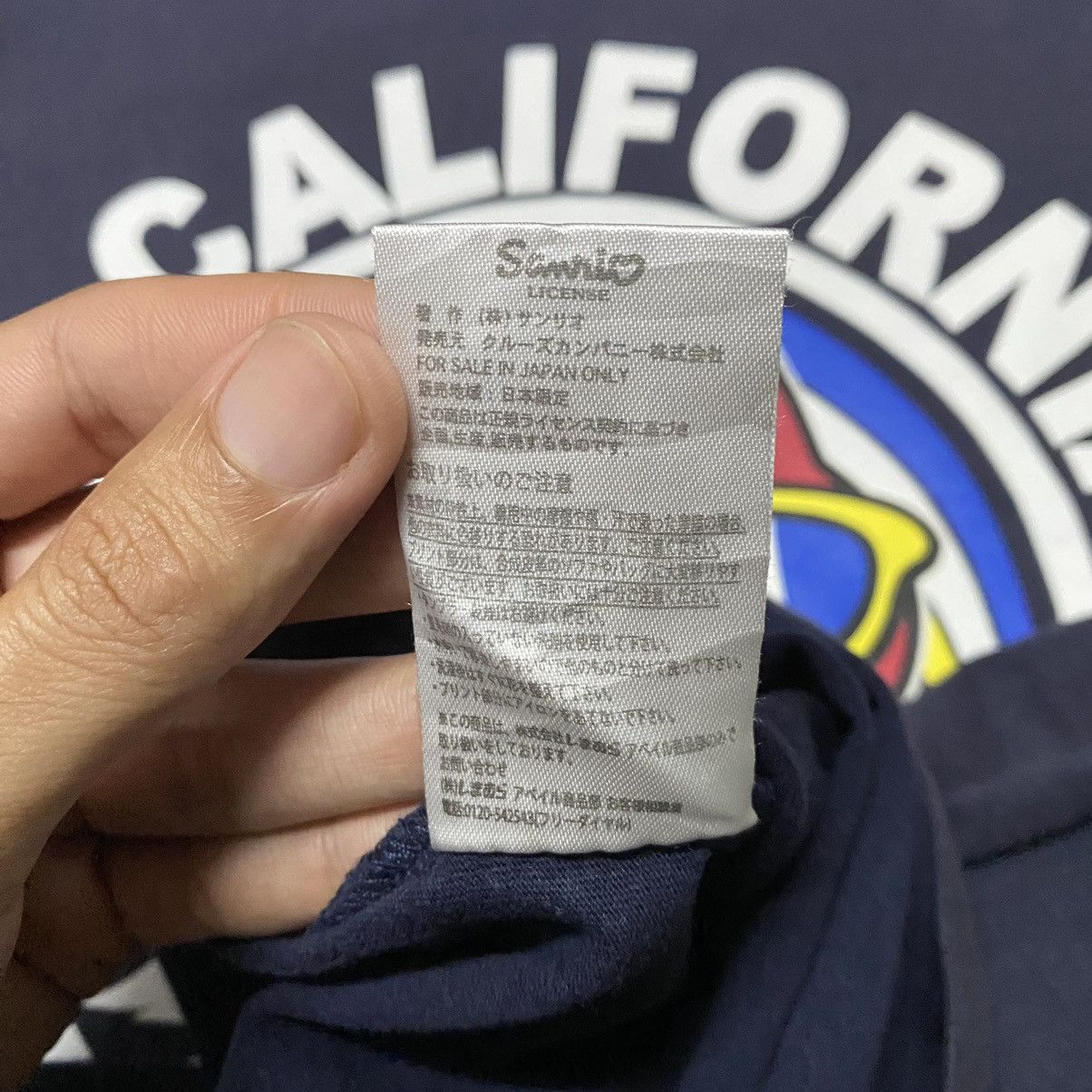 Anime × Vintage Hello Kitty Surf’s Up In California Cartoon T Shirt Size US M / EU 48-50 / 2 - 10 Thumbnail
