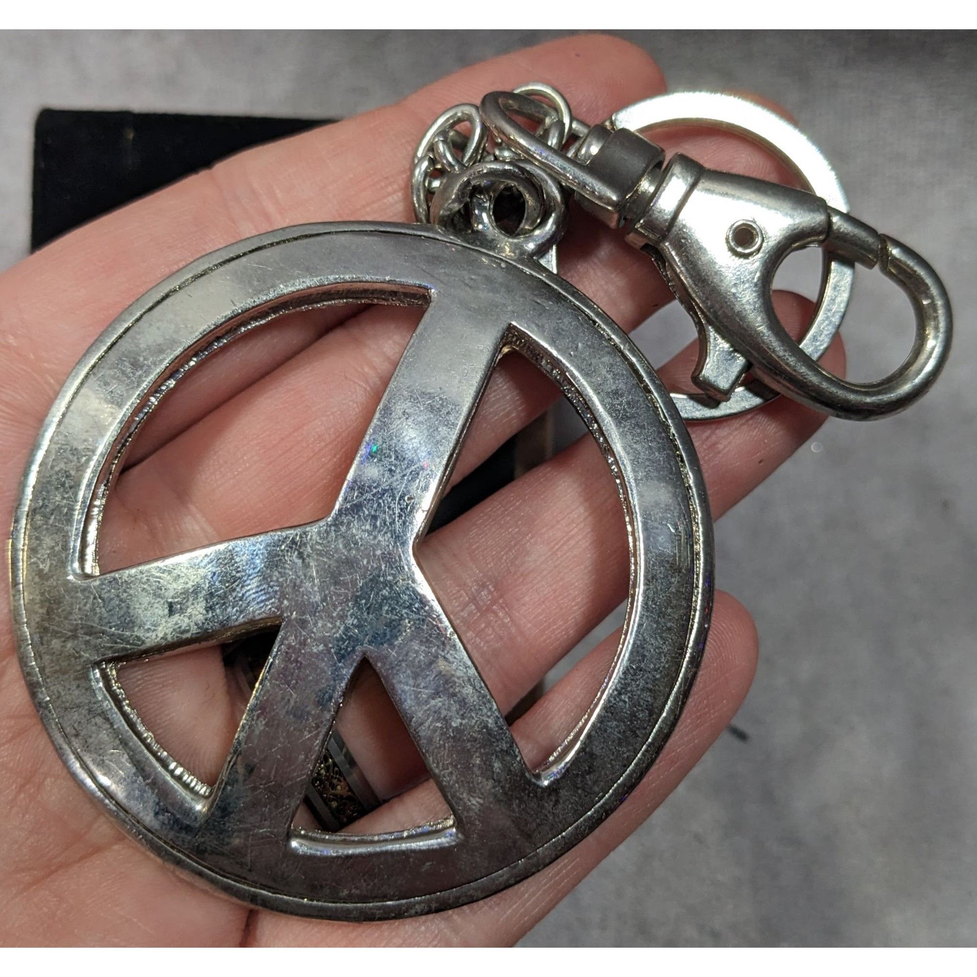Other Hippie Glam Rhinestone Peace Sign Large Heavy Silver Tone Pu Size ONE SIZE - 4 Thumbnail