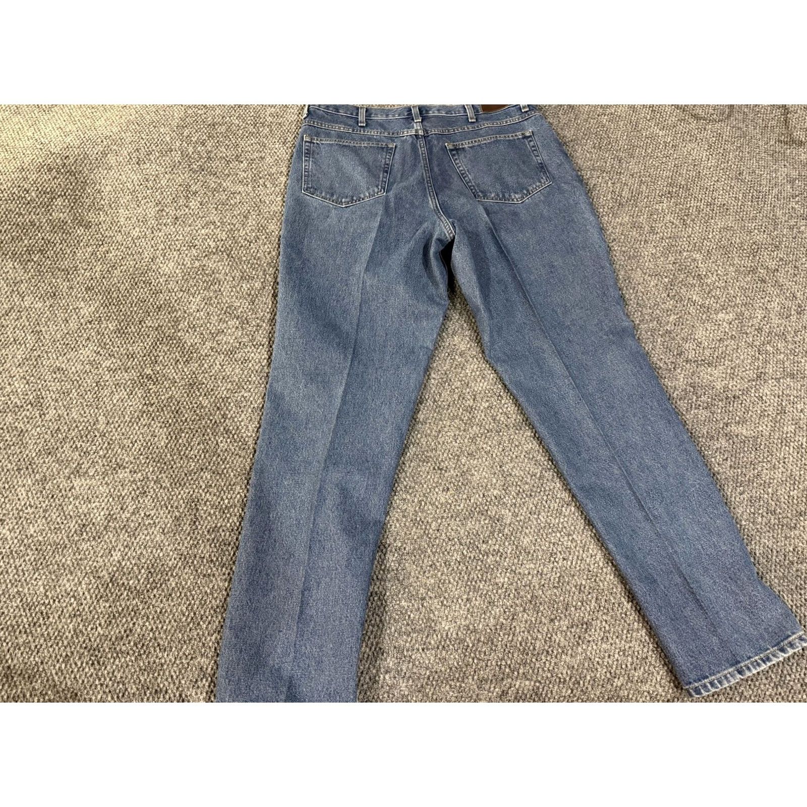 Vintage L.L. Bean Jeans Mens 37x32 Blue Classic Fit Straight Leg Denim Medium Wash Jeans Mens Straight Leg 37" Blue Regular Fit Size US 37 - 6 Thumbnail