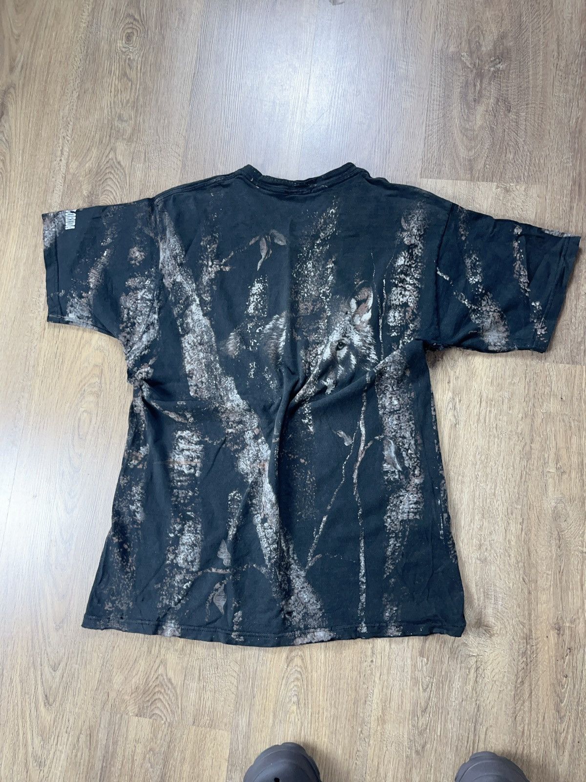 Vintage ➕ Vintage y2k trashed wolf animal t-shirt aop distressed Size US L / EU 52-54 / 3 - 8 Thumbnail