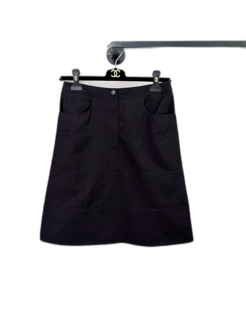 Chanel Chanel Black Skirt Size 34 Very Good Condition Size 34" / US 12 / IT 48 - 1 Thumbnail