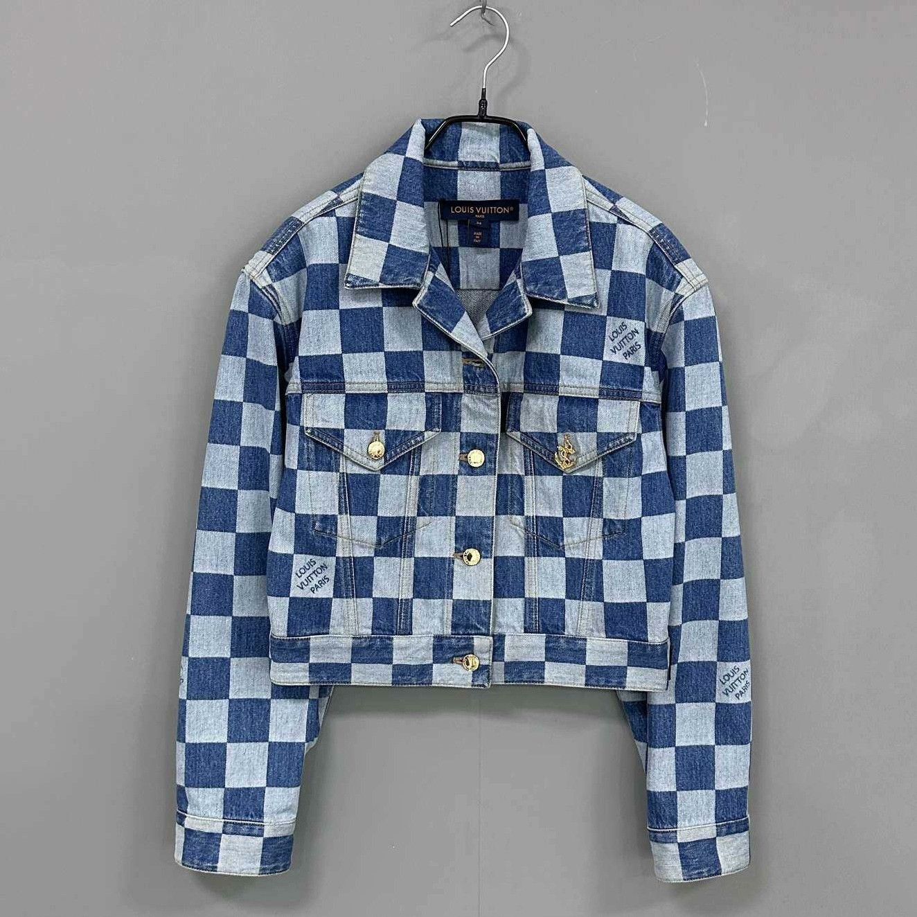 Louis Vuitton Louis Vuitton Denim Jacket M Women Size M / US 6-8 / IT 42-44 - 1 Thumbnail