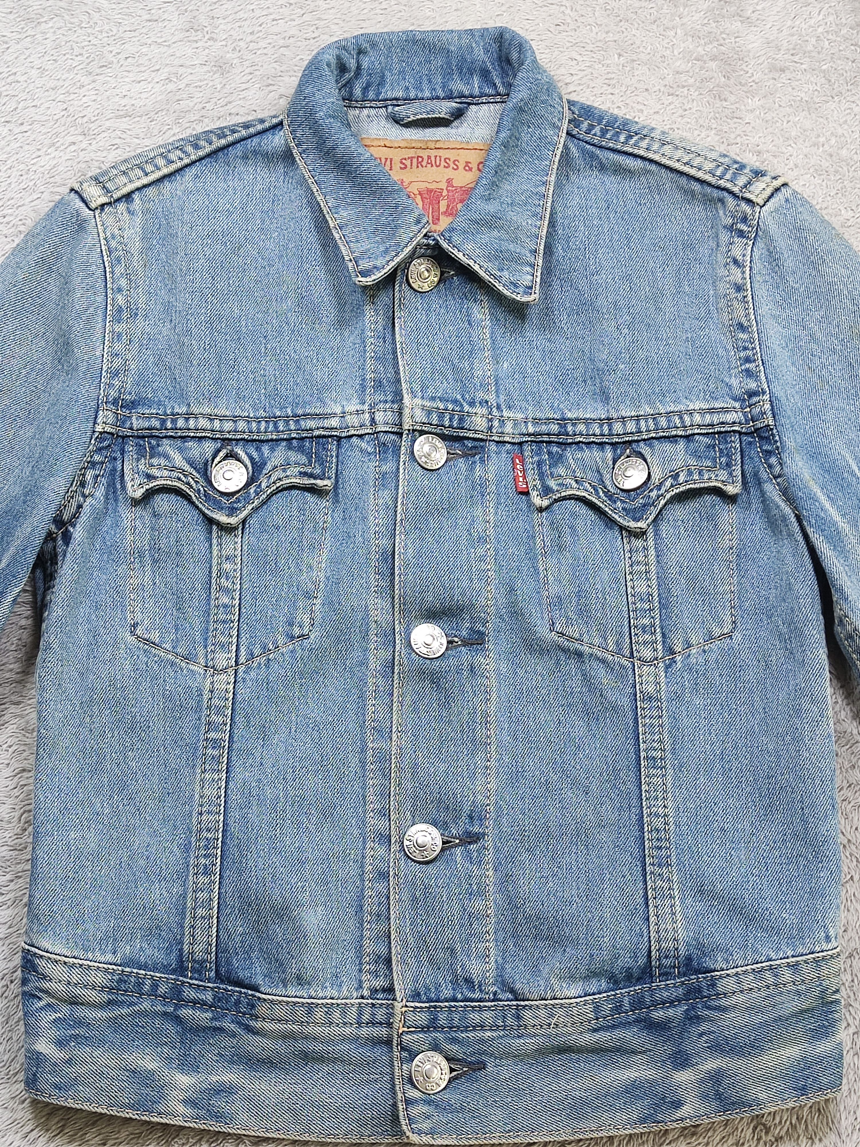 Levi's Levi’s Vintage Distressed faded Denim Trucker Jacket Size M Size M / US 6-8 / IT 42-44 - 4 Thumbnail