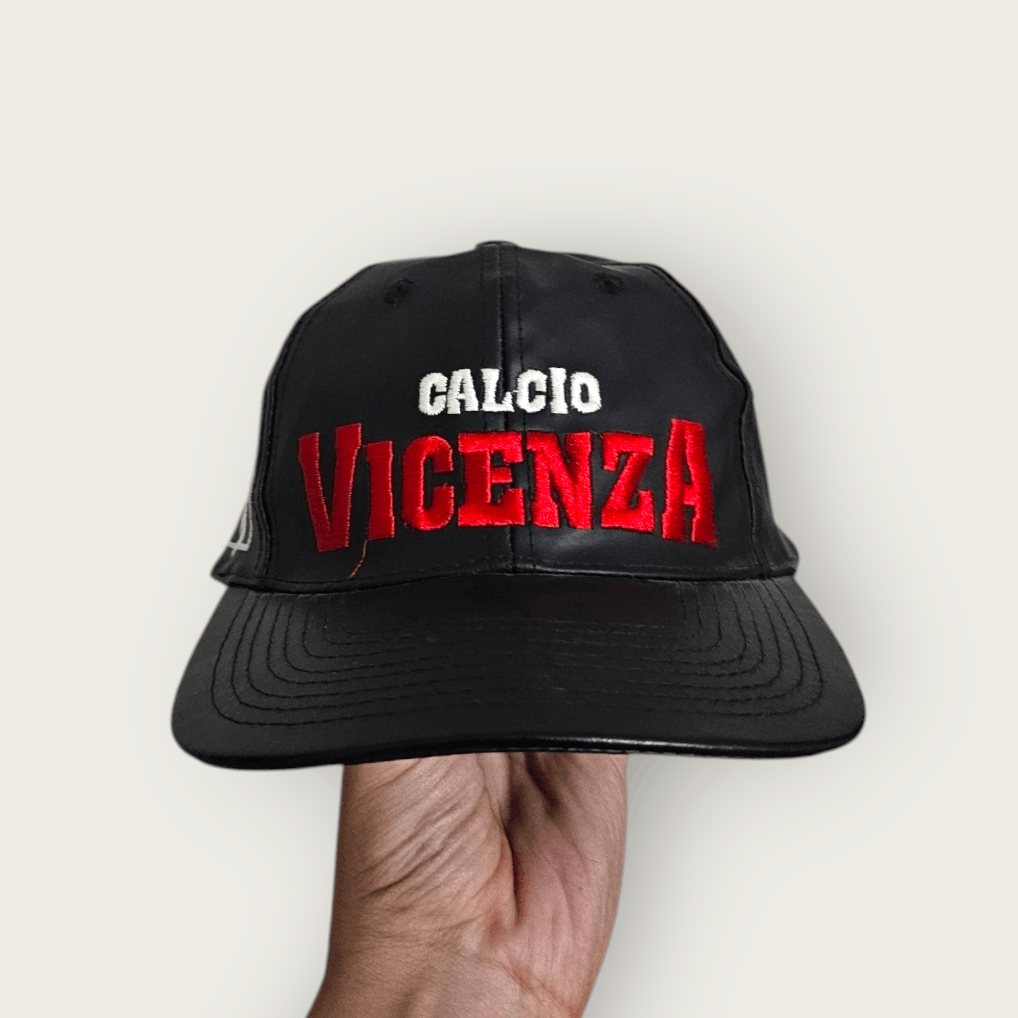 Other Vicenza Calcio Vintage Leather Hat Size ONE SIZE - 1 Thumbnail