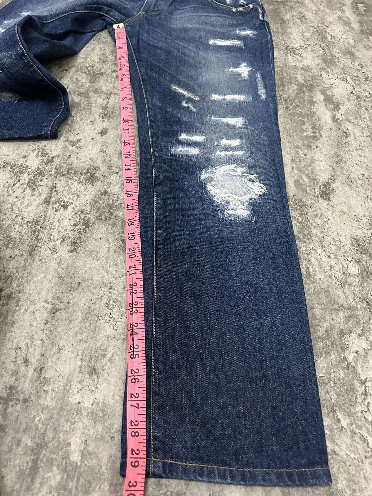 Dolce & Gabbana Dolce & Gabbana Distressed Jeans Size US 33 - 21 Thumbnail