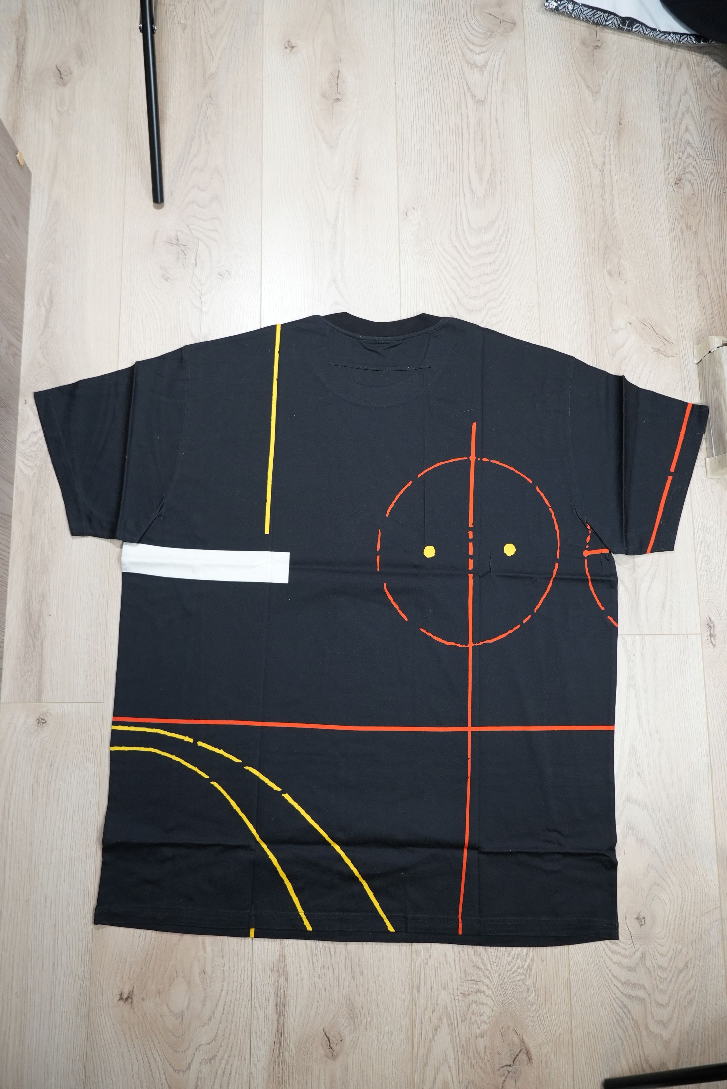 Givenchy Givenchy Basketball court Tisci Era archive tee abstract Size US XL / EU 56 / 4 - 5 Thumbnail