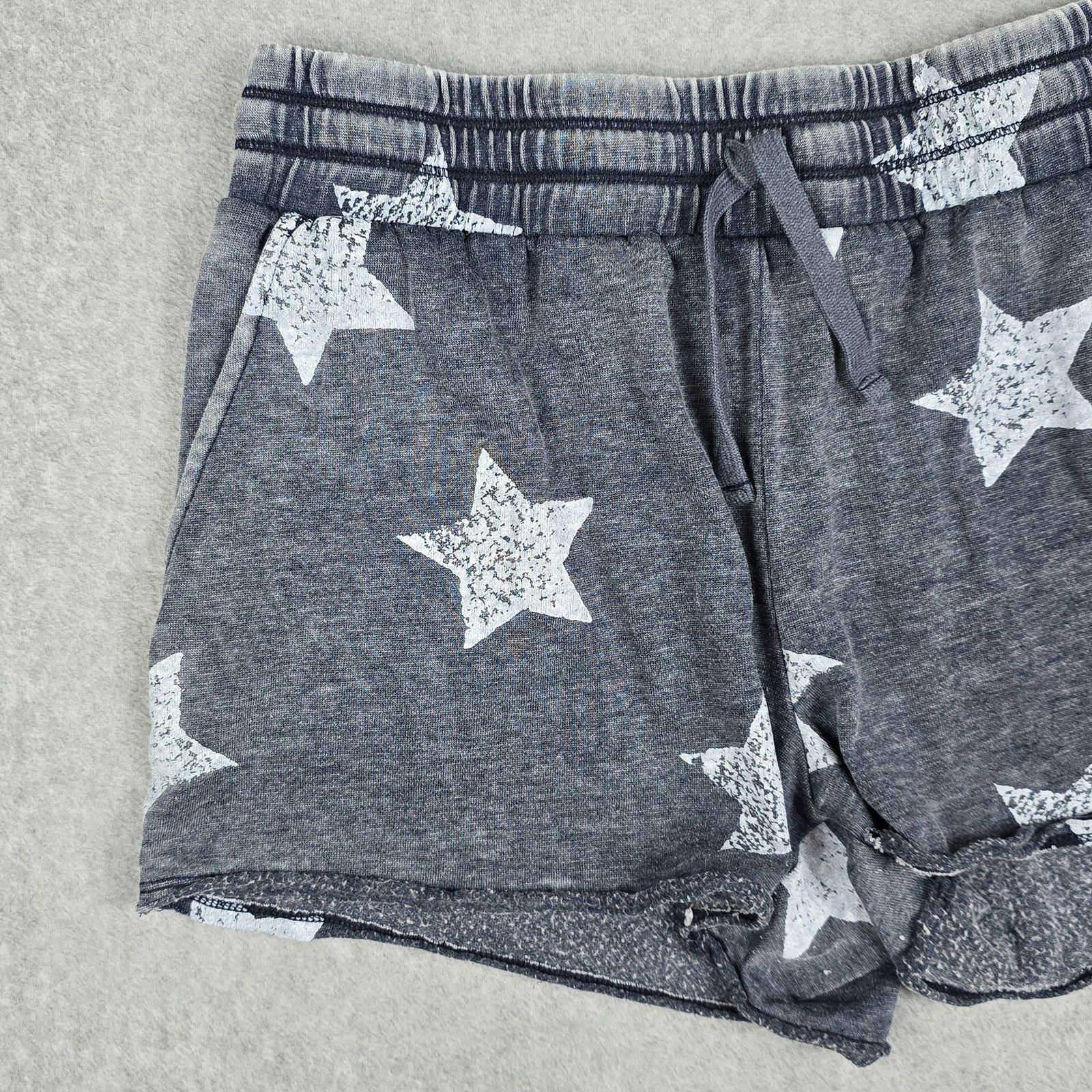 Splendid Splendid Large Sweatshort Navy Star Print Raw Hem Drawstring Size 34" / US 12 / IT 48 - 3 Thumbnail
