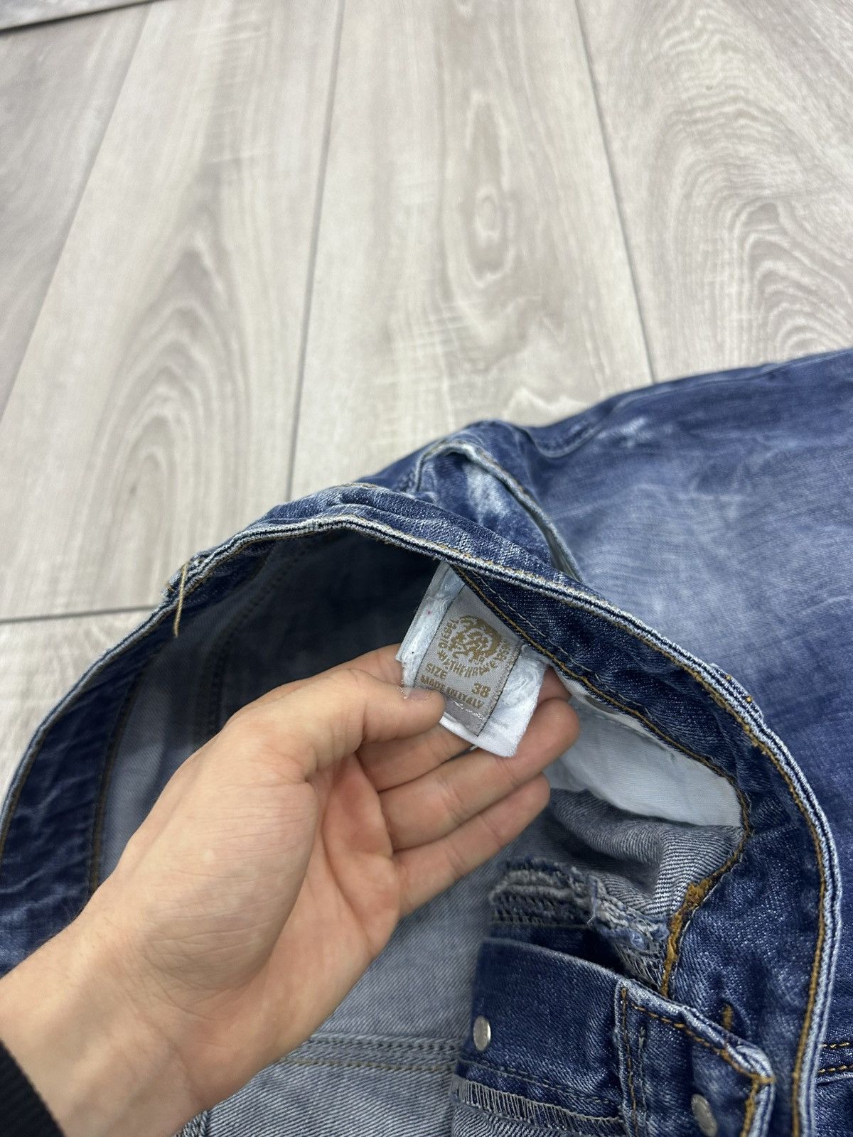 Diesel Diesel Vintage 90s Baggy Distressed Y2K Made in Italy Jeans Size US 38 / EU 54 - 7 Thumbnail