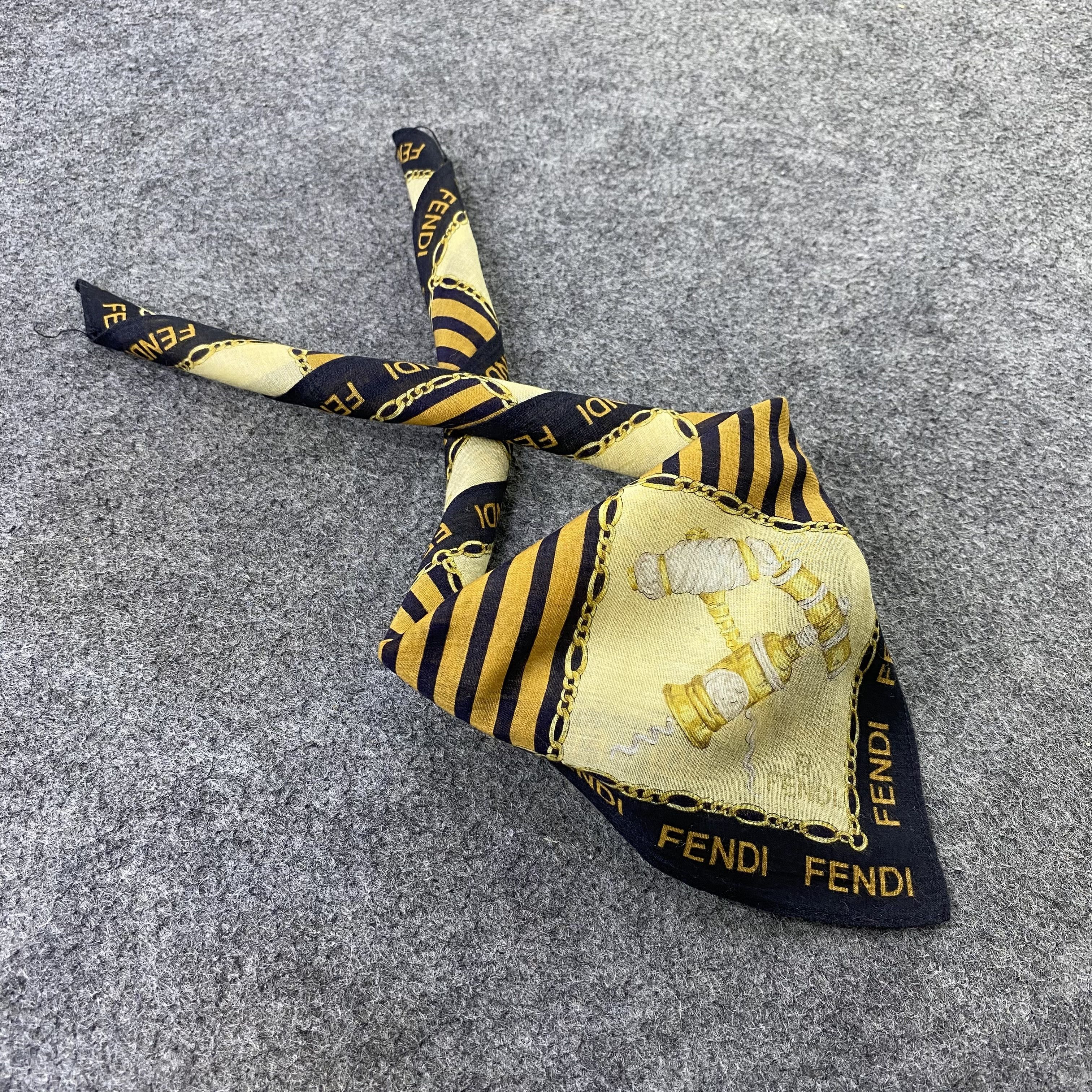 Fendi Fendi Handkerchief Neckerchief Bandana-B1726 Size ONE SIZE - 1 Thumbnail